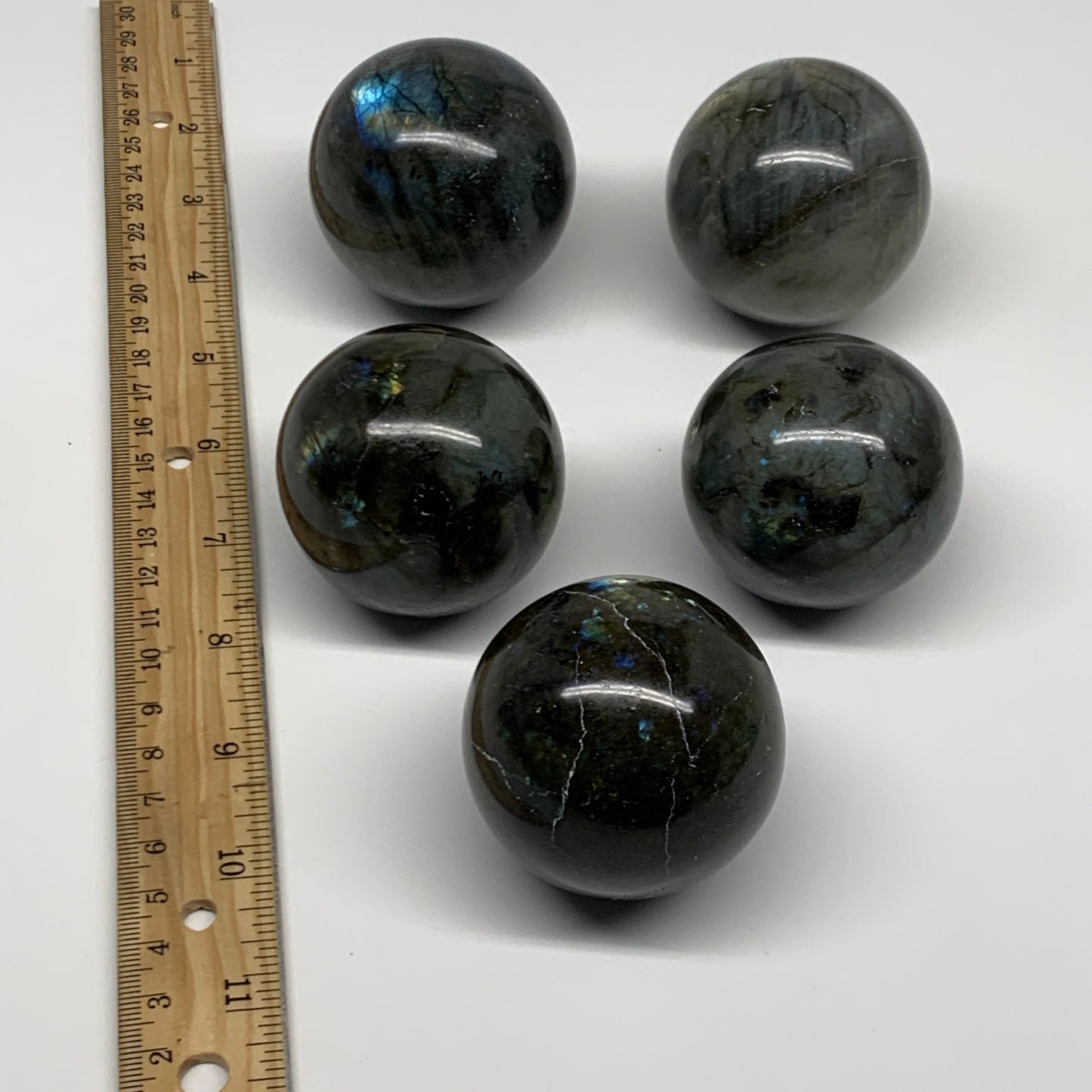 2.5 lbs (1133g), 2" - 2.2", 5pcs, Labradorite Spheres Gemstones, B29848