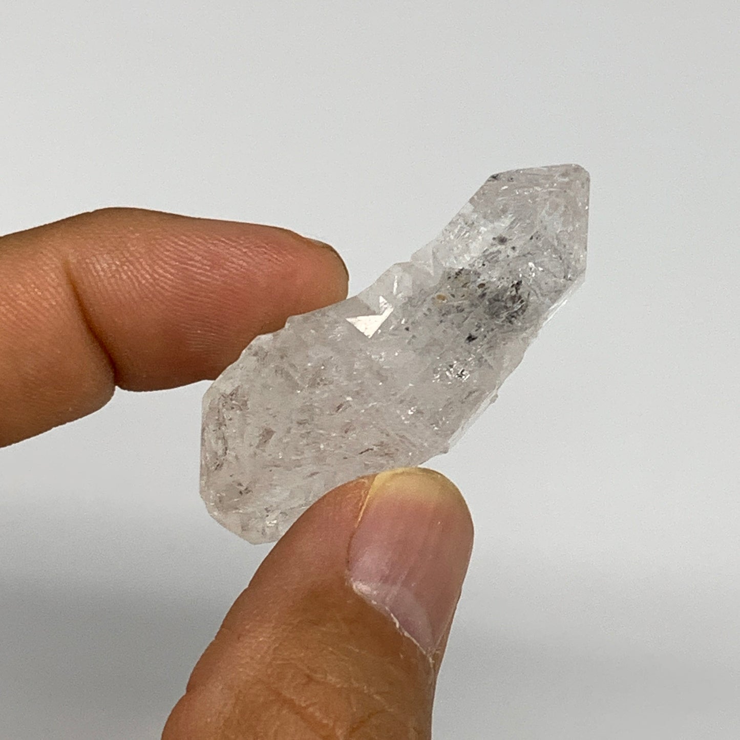 15.8g, 1.7"x0.7"x0.6", Natural Window Quartz Crystal Terminated @Pakistan,B27544