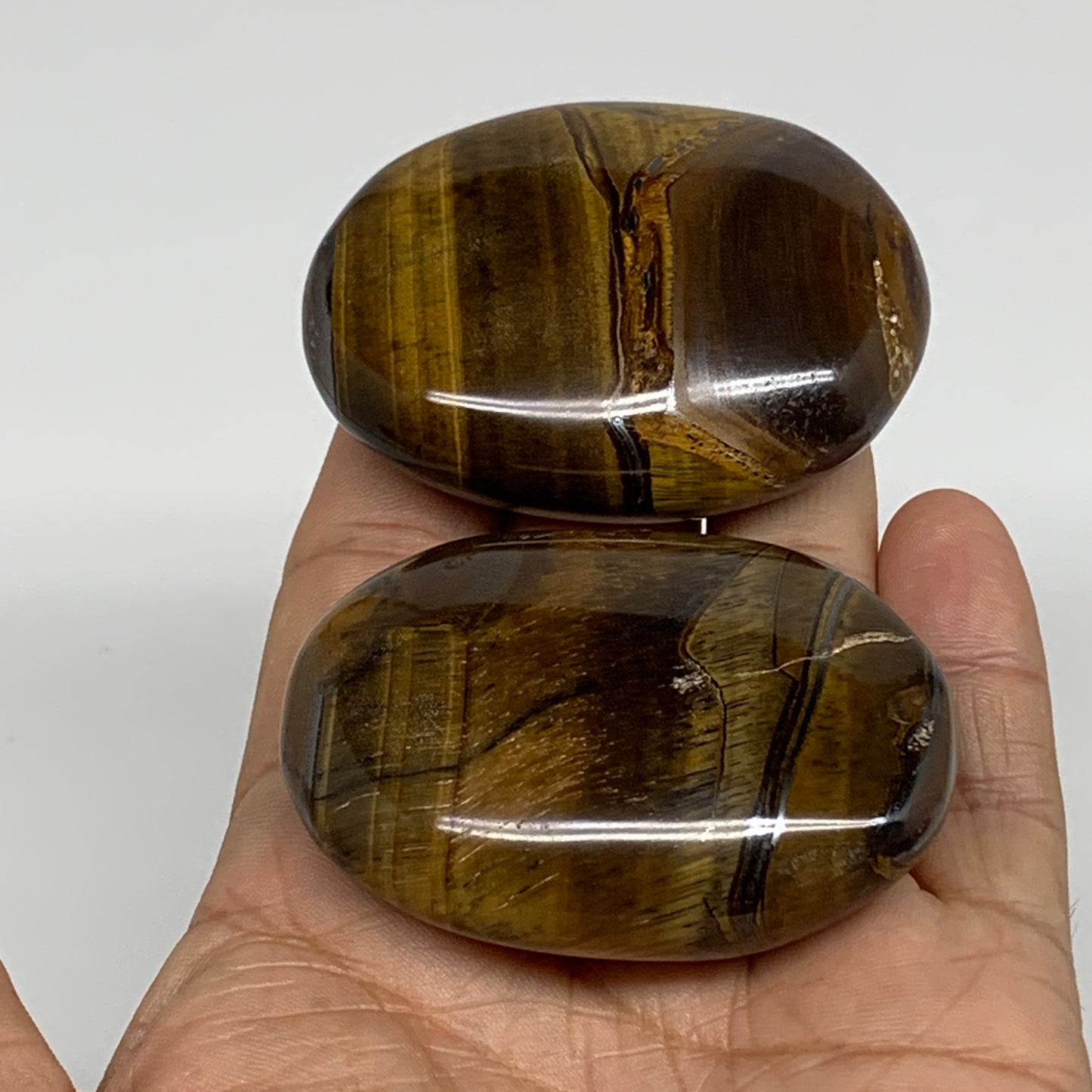 168.1g, 2.3"-2.3", 2pcs, Natural Tiger's Eye Palm-Stone Polished, B34816