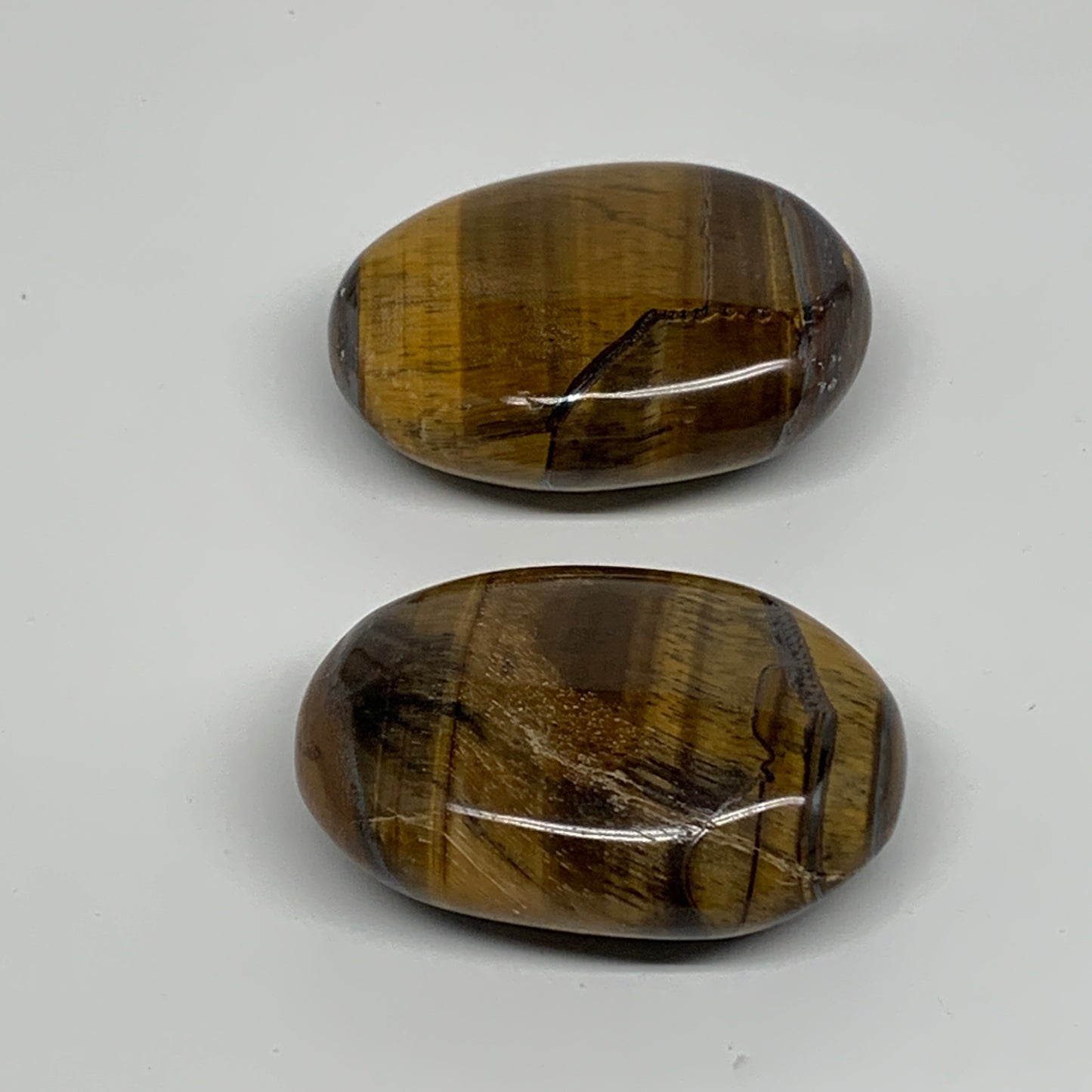 168.1g, 2.3"-2.3", 2pcs, Natural Tiger's Eye Palm-Stone Polished, B34816