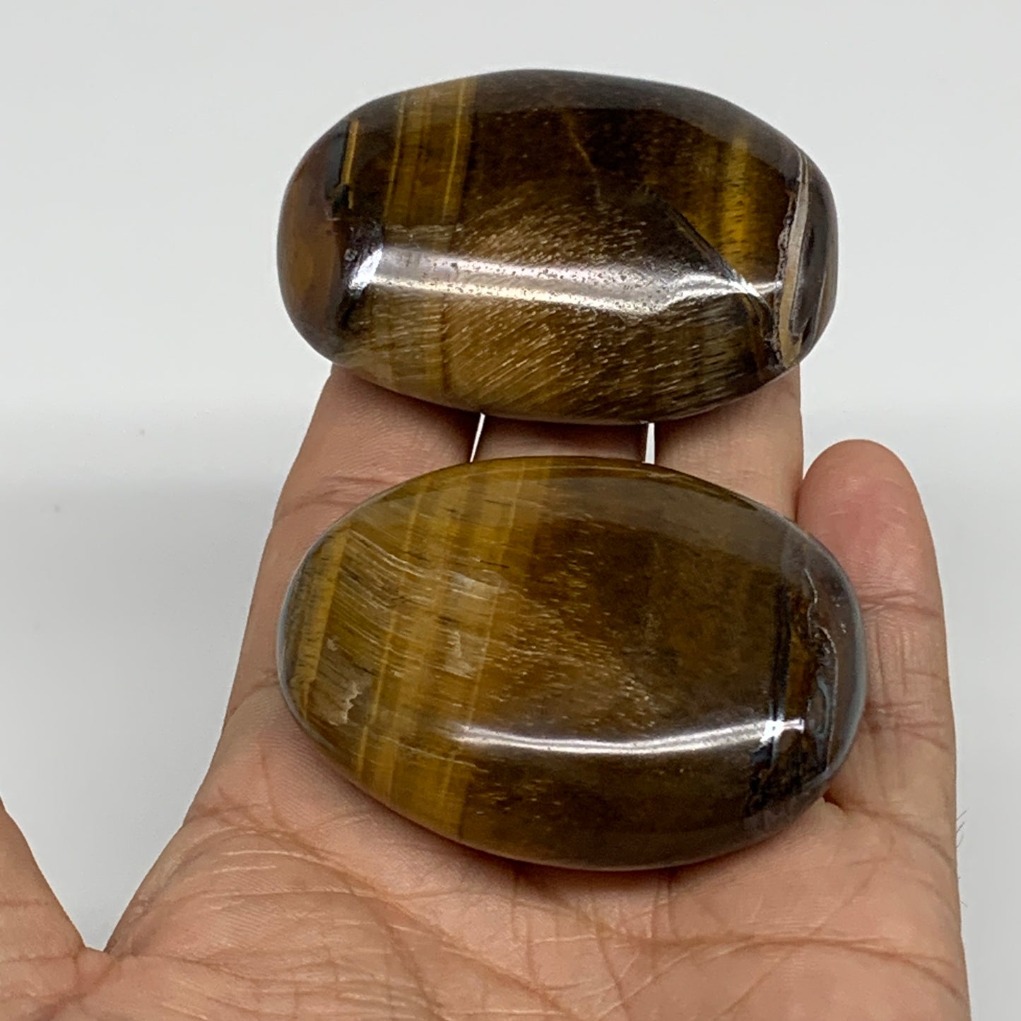 172.6g, 2.3"-2.4", 2pcs, Natural Tiger's Eye Palm-Stone Polished, B34817