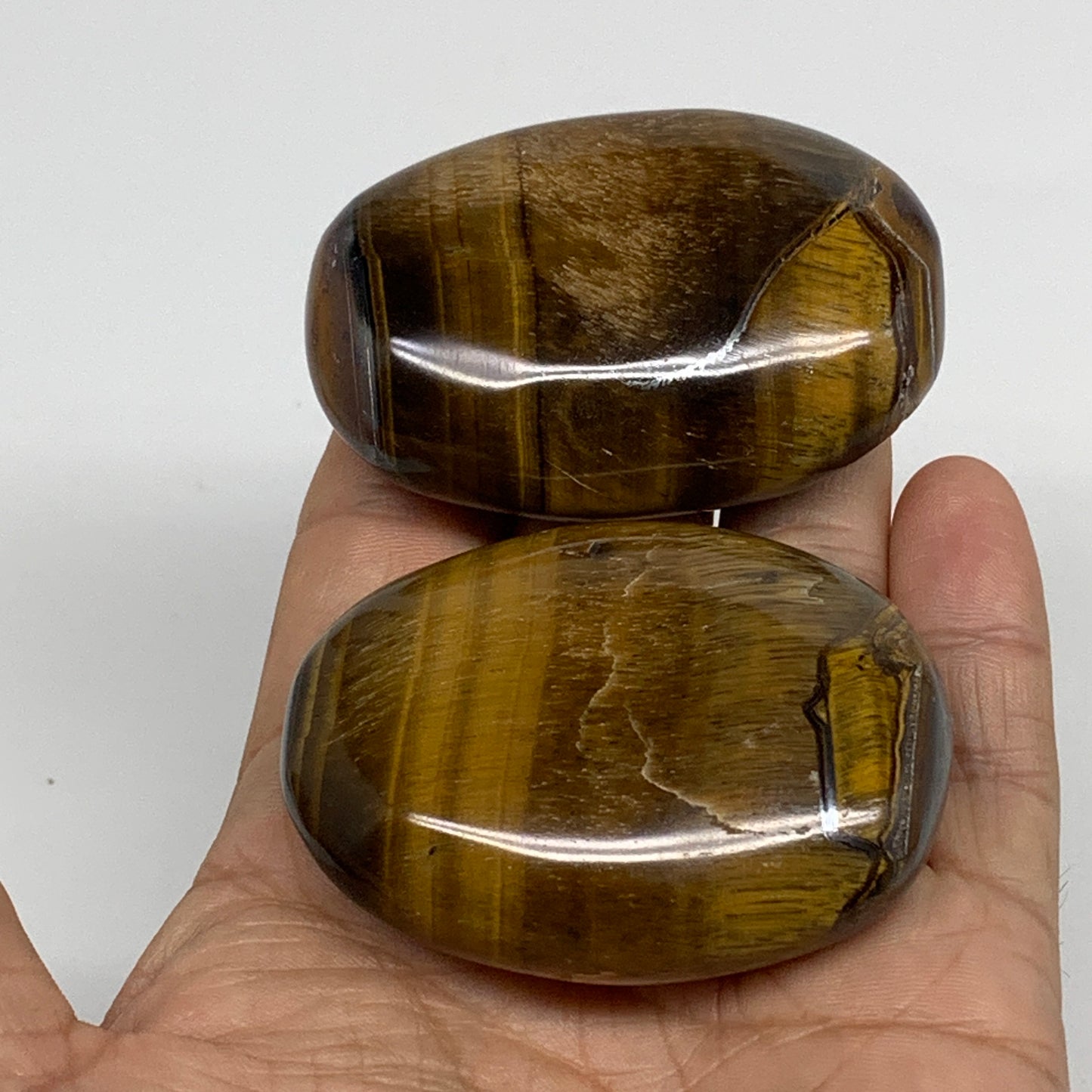 172.6g, 2.3"-2.4", 2pcs, Natural Tiger's Eye Palm-Stone Polished, B34817