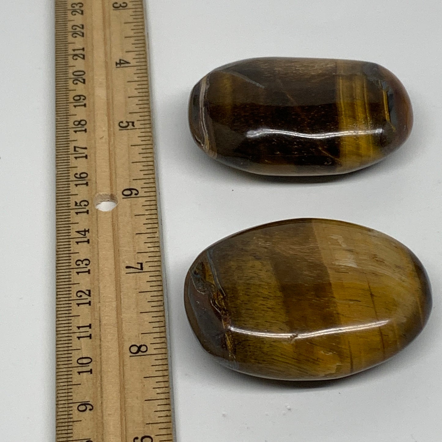 172.6g, 2.3"-2.4", 2pcs, Natural Tiger's Eye Palm-Stone Polished, B34817