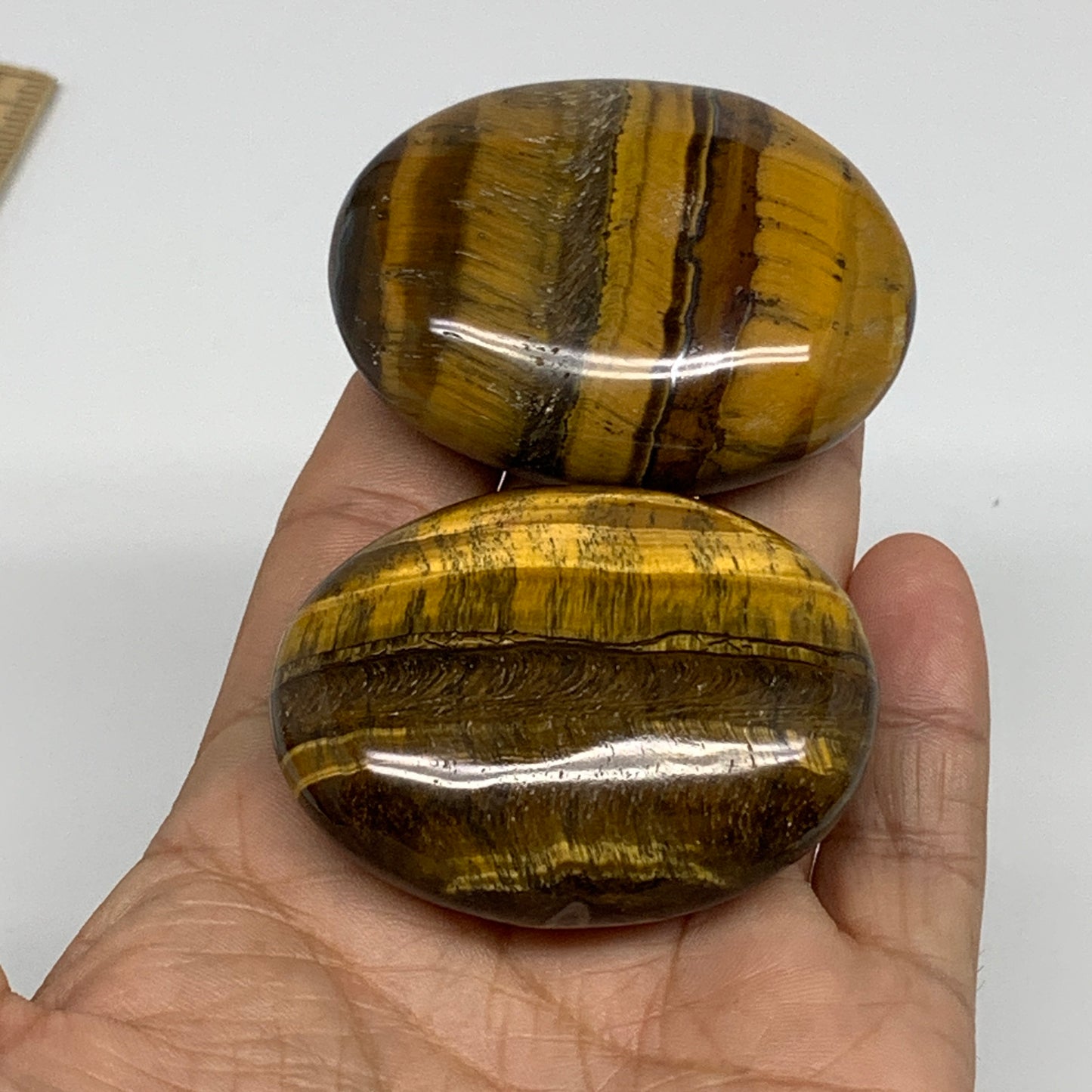 157.2g, 2.2"-2.2", 2pcs, Natural Tiger's Eye Palm-Stone Polished, B34818