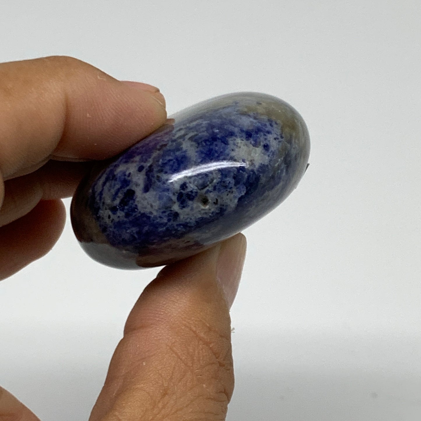 83.6g, 2.2"x1.7"x0.9", Sodalite Palm-Stone Crystal Polished Handmade, B34844