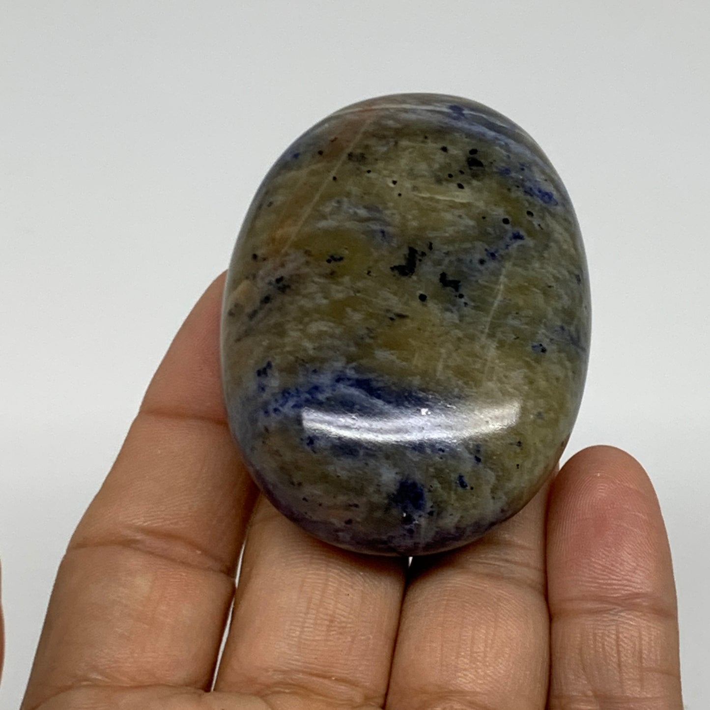 82.8g, 2.3"x1.7"x0.8", Sodalite Palm-Stone Crystal Polished Handmade, B34845