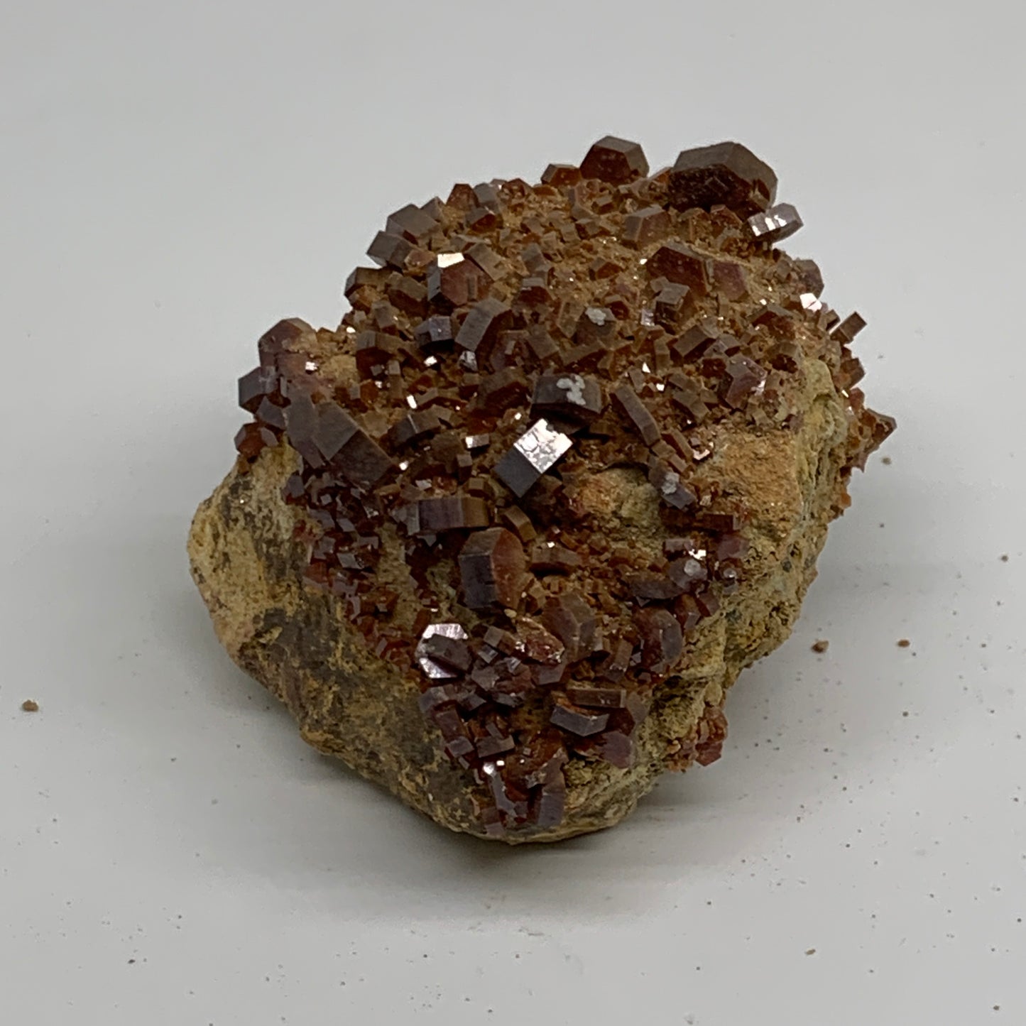 0.5 lbs, 2.9"x2.5"x1.9", Vanadinite Crystals Cluster Mineral Specimens, B34061