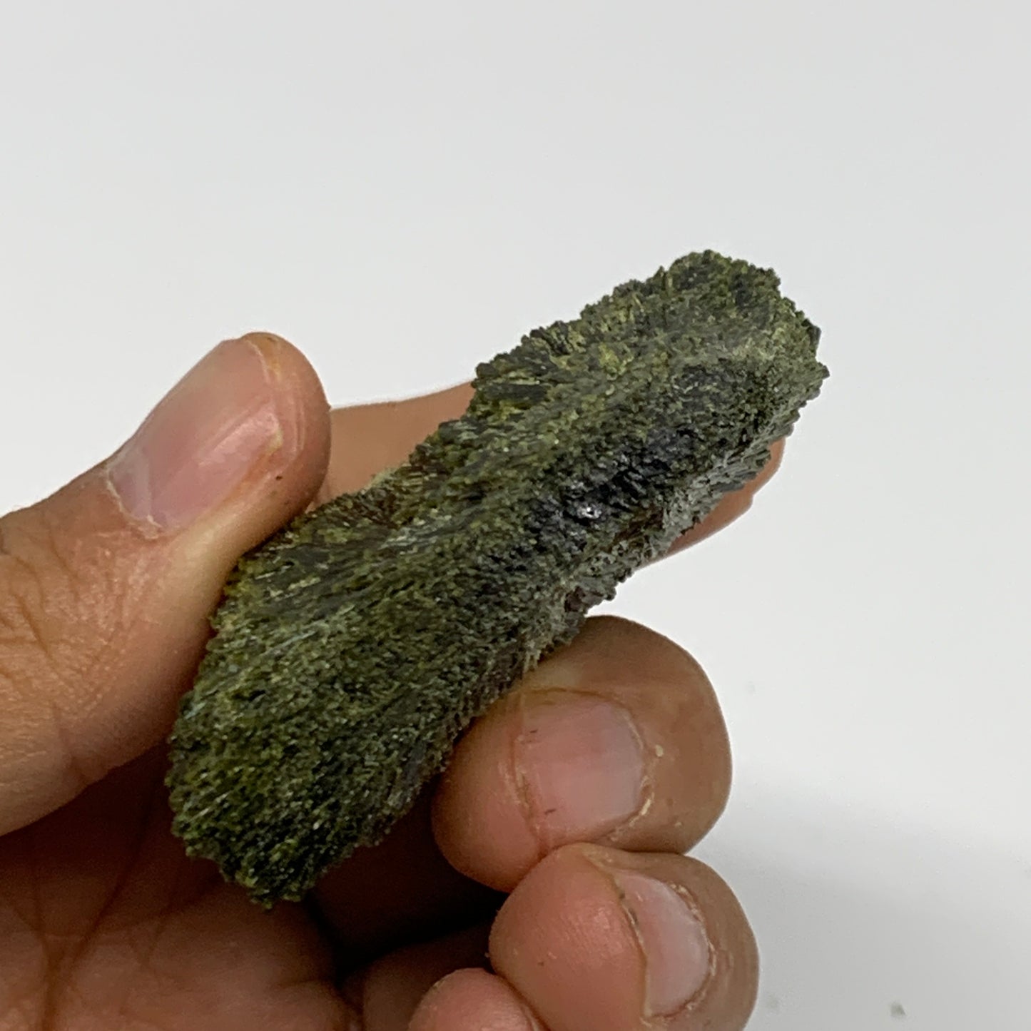 70.9g,2.2"x2.1"x0.7",Green Epidote Custer/Leaf Mineral Specimen @Pakistan,B27621