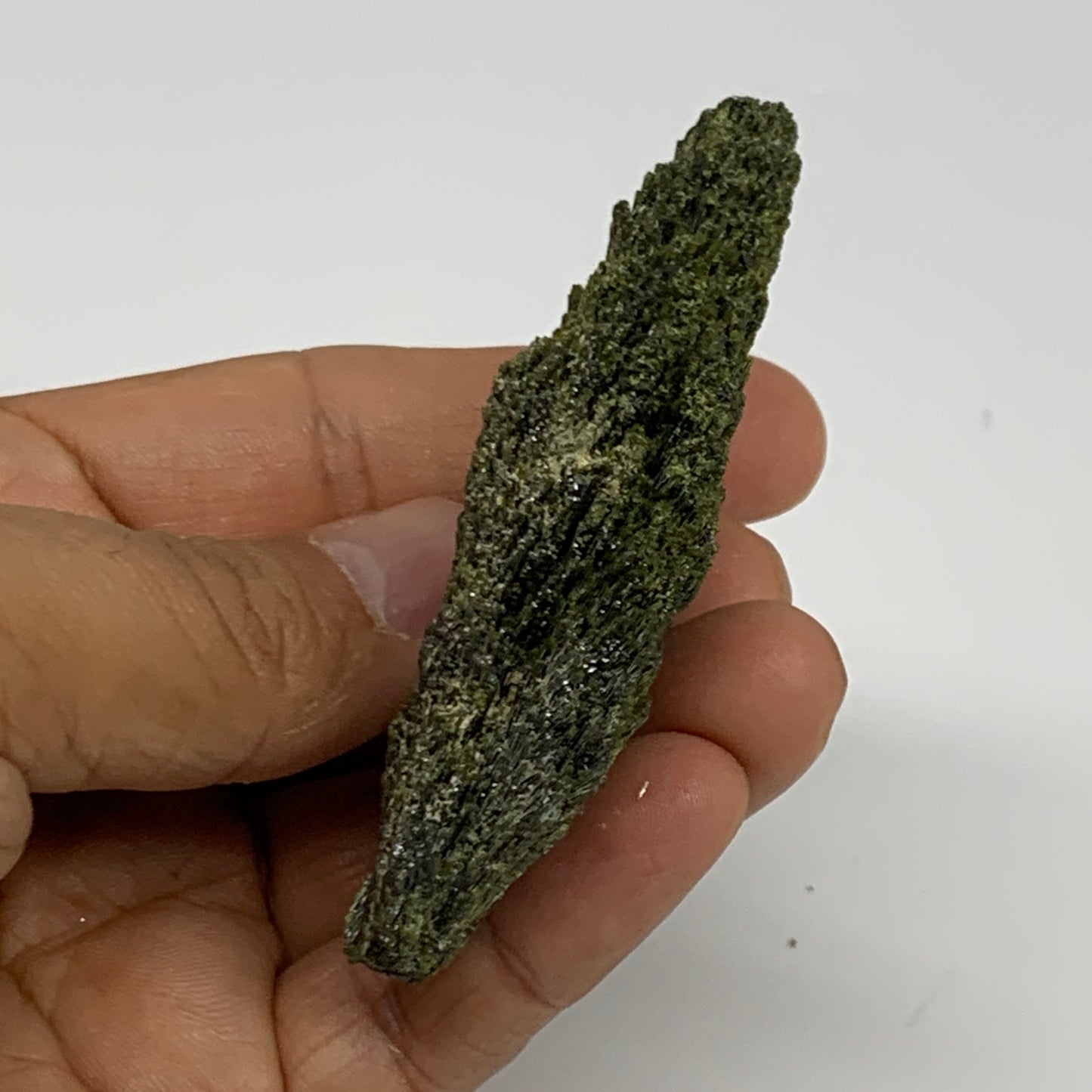62g,2.9"x1.7"x0.8",Green Epidote Custer/Leaf Mineral Specimen @Pakistan,B27622