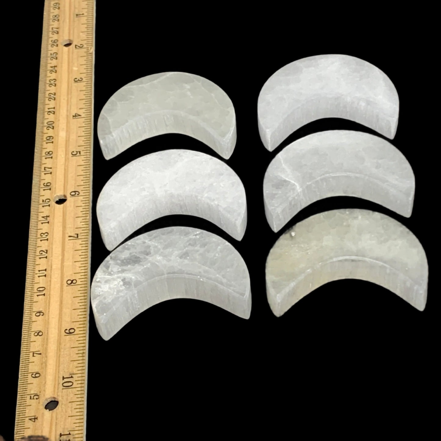 1pcs, 58-68g, 2.5"x1.1"x0.6", Selenite Crescent Moon Crystal (Satin Spar),B35624