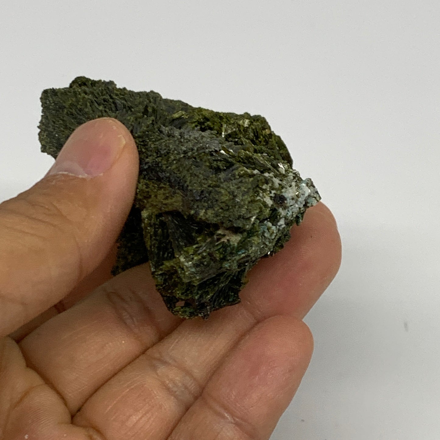 105.4g,3.3"x1.9"x1.5",Green Epidote Custer/Leaf Mineral Specimen @Pakistan,B2763