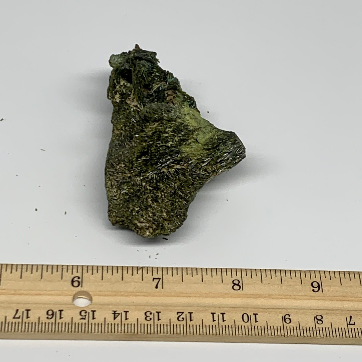 105.4g,3.3"x1.9"x1.5",Green Epidote Custer/Leaf Mineral Specimen @Pakistan,B2763