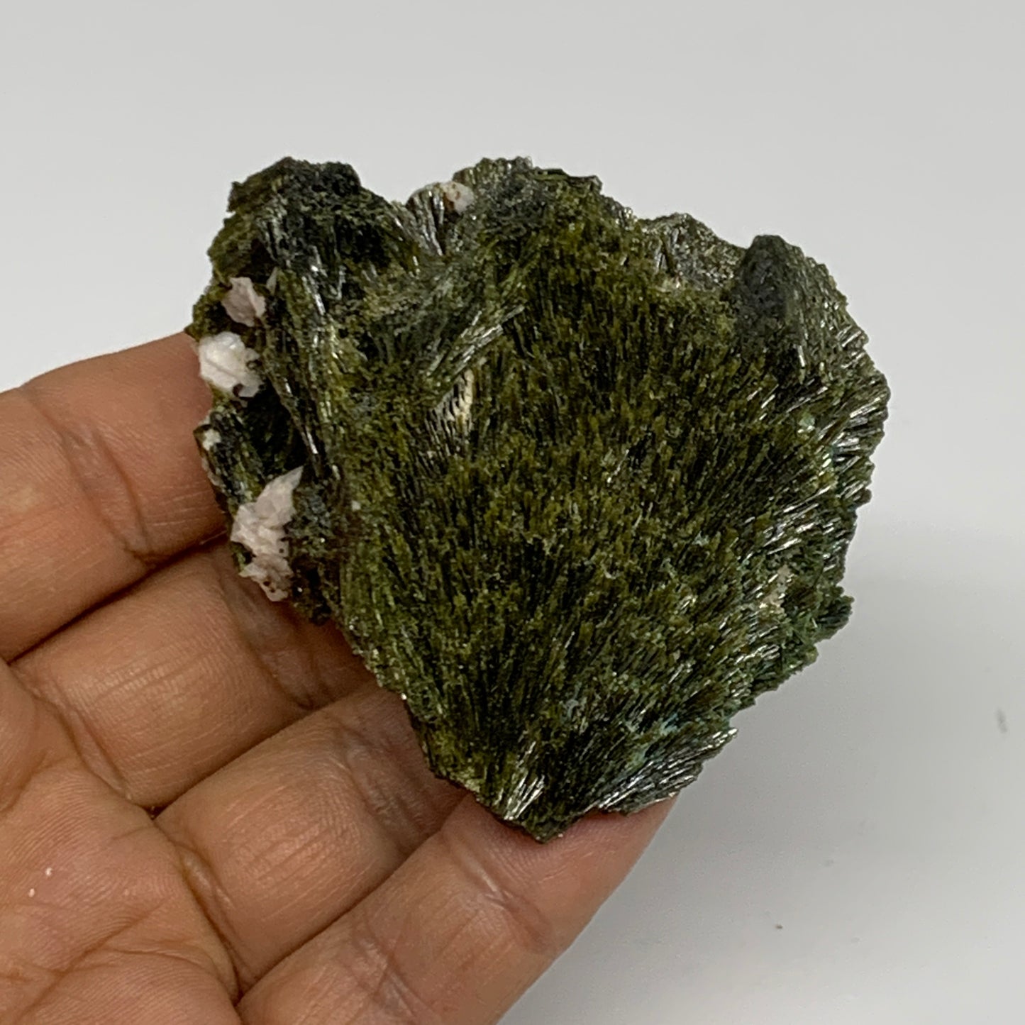 88g,2.3"x2.3"x0.9",Green Epidote Custer/Leaf Mineral Specimen @Pakistan, B27640