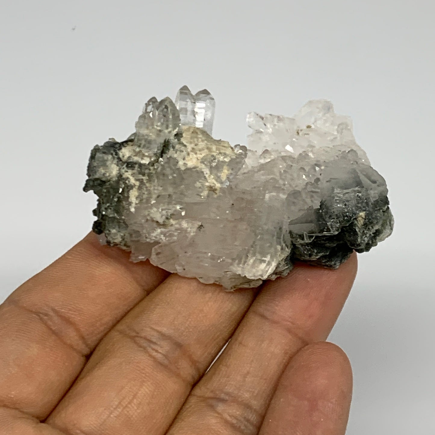 39.6g, 2.2"x1.5"x0.9", Chlorine Quartz Crystal Mineral,Specimen Terminated,B2766