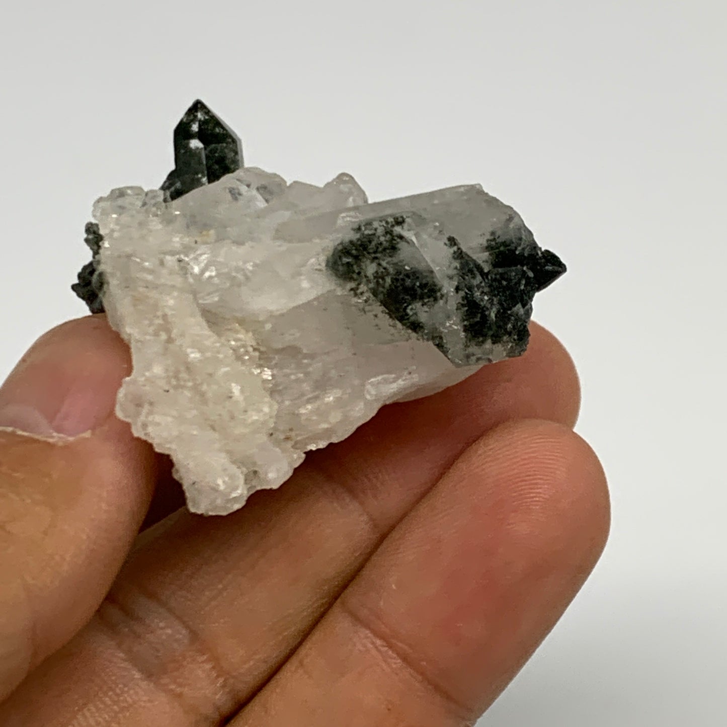 31.1g, 2"x1.3"x1.2", Chlorine Quartz Crystal Mineral,Specimen Terminated,B27674