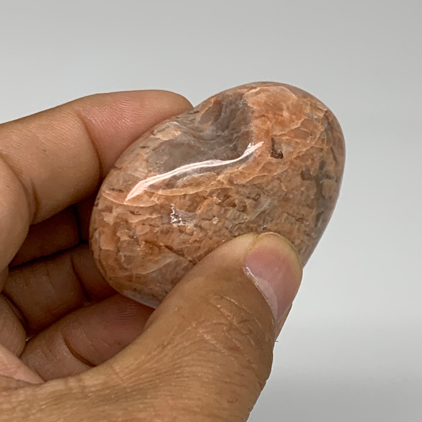 83.5g, 1.9"x2.1"x1", Peach Moonstone Heart Crystal Polished, B34983