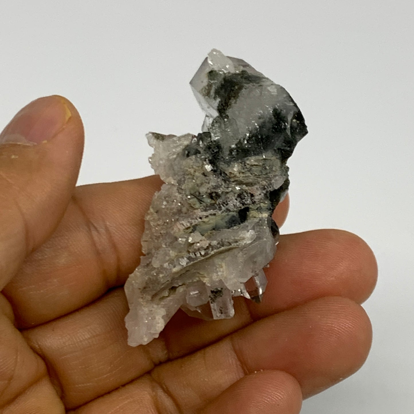 23.7g, 2.1"x1.2"x0.8", Quartz Crystal Mineral,Specimen Terminated,B27737