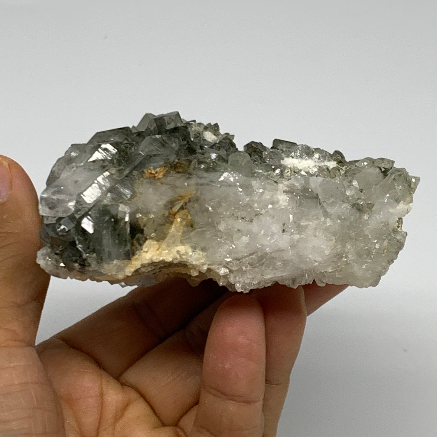 0.76 lbs, 4"x3.3"x0.7", Chlorine Quartz Crystal Mineral,Specimen Terminated,B277