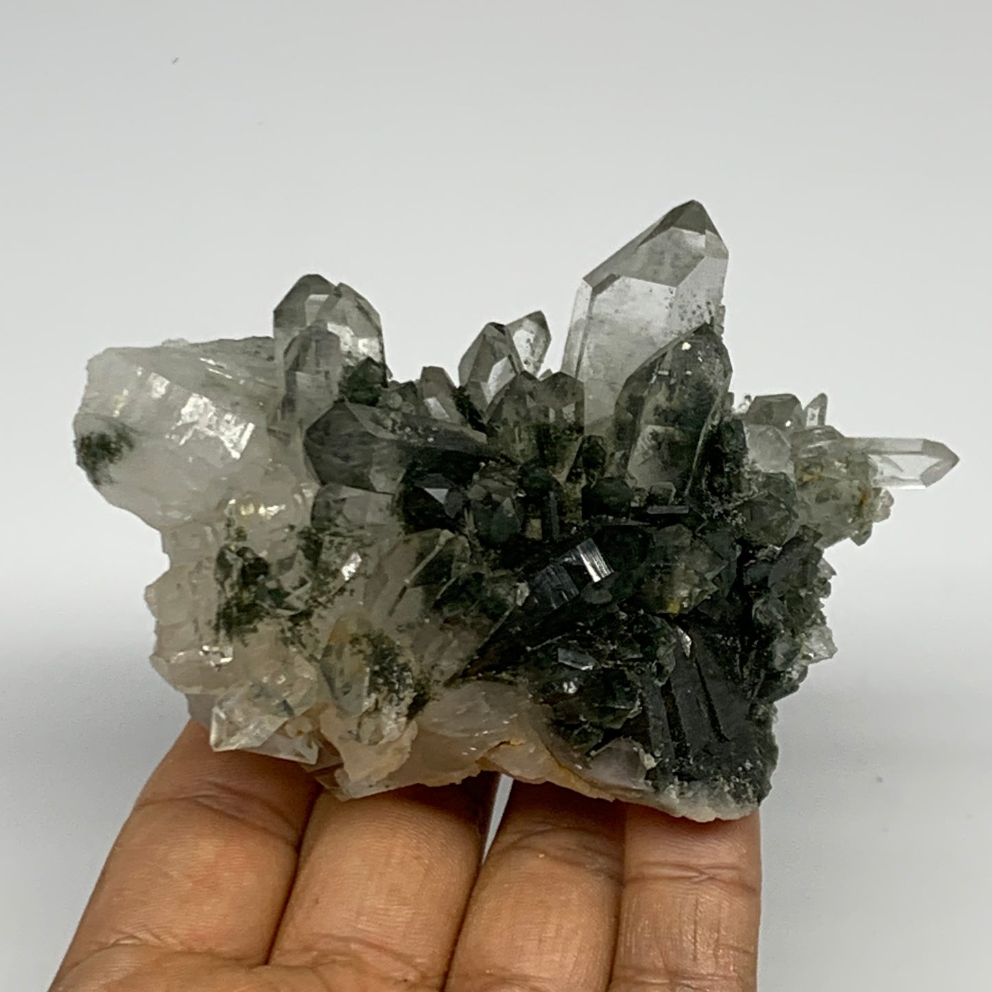 0.52 lbs, 3.9"x3.2"x1.7", Chlorine Quartz Crystal Mineral,Specimen Terminated,B2