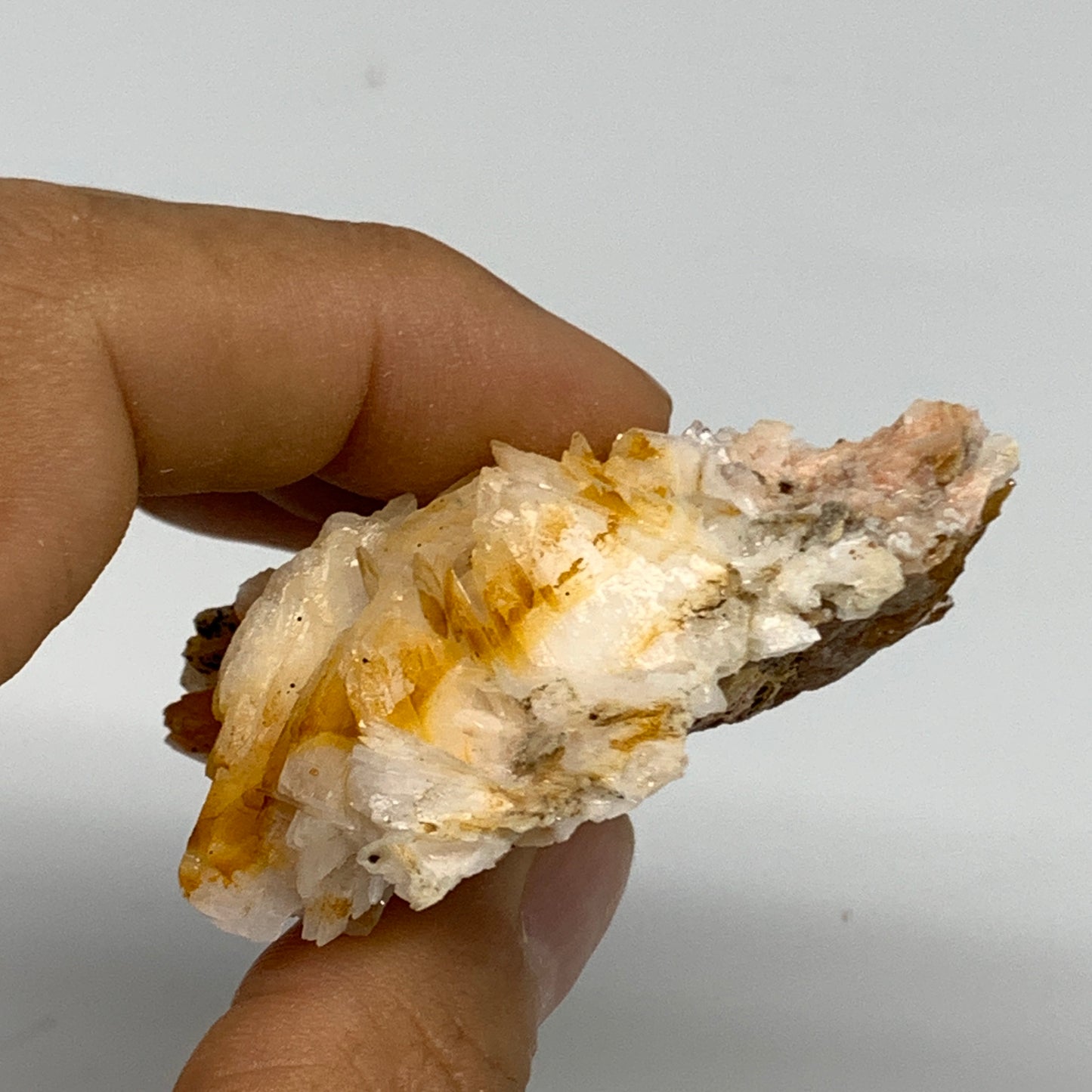 61.9g, 2.3"x1.9"x0.8", Natural Golden Barite Mineral Specimen @Morocco, B33596