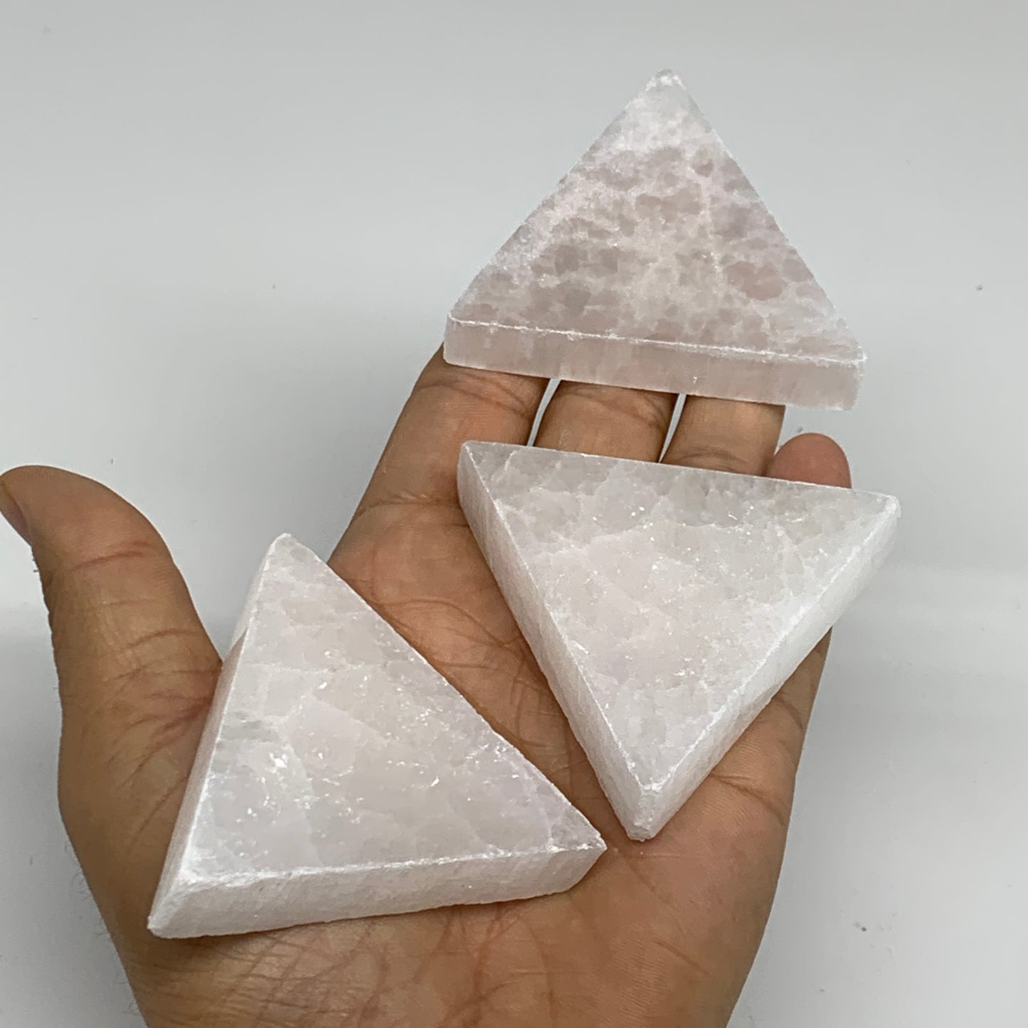 1pcs, 40-75g, 2.1"-2.5", Selenite Crystal (Satin Spar) Triangle, B35745