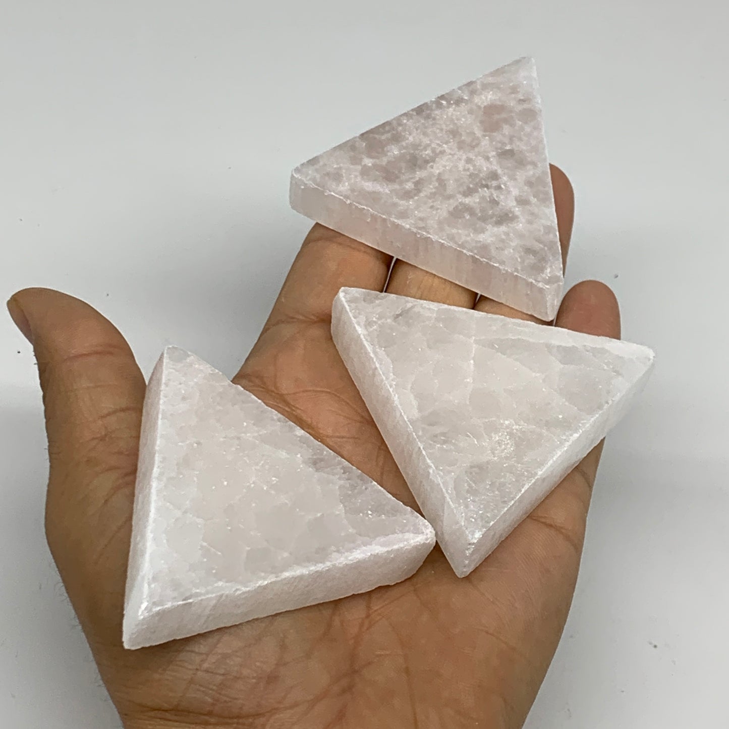 1pcs, 40-75g, 2.1"-2.5", Selenite Crystal (Satin Spar) Triangle, B35745