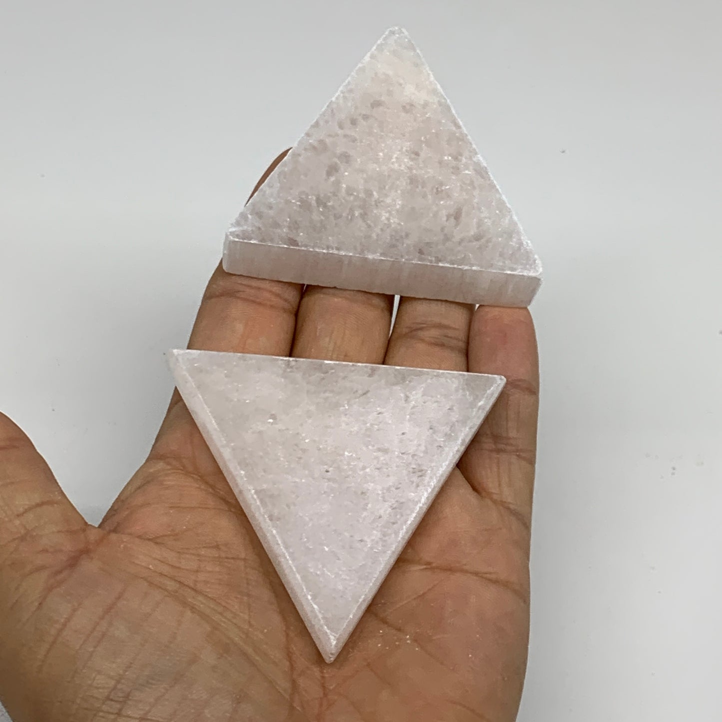 1pcs, 40-75g, 2.1"-2.5", Selenite Crystal (Satin Spar) Triangle, B35745