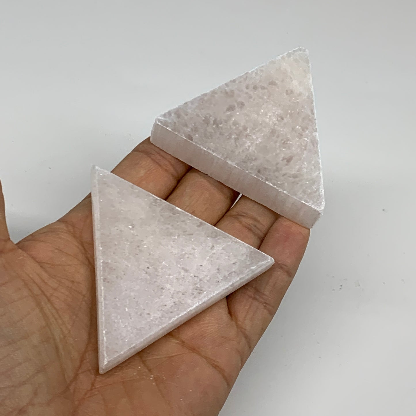 1pcs, 40-75g, 2.1"-2.5", Selenite Crystal (Satin Spar) Triangle, B35745