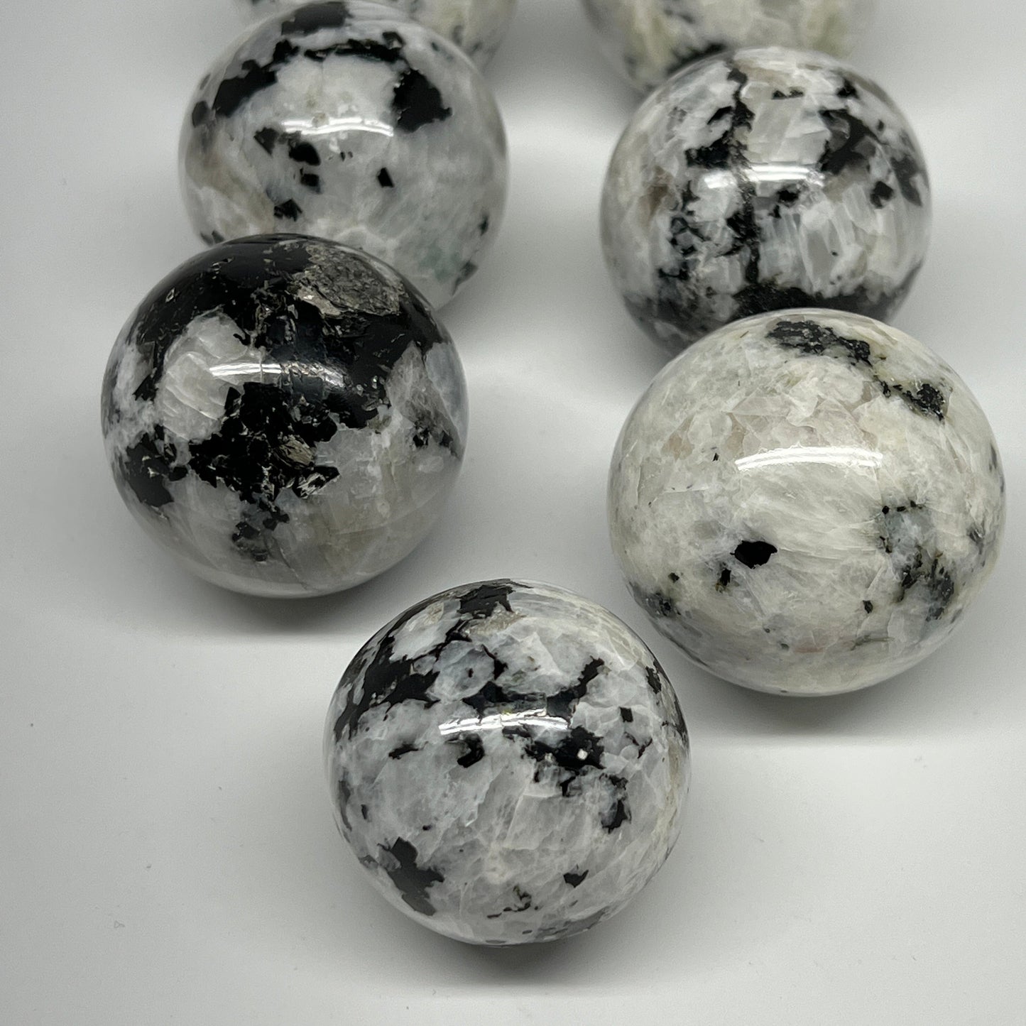 1035g, 1.6" - 2", 7pcs, Rainbow Moonstone Spheres Gemstones @India, B21430