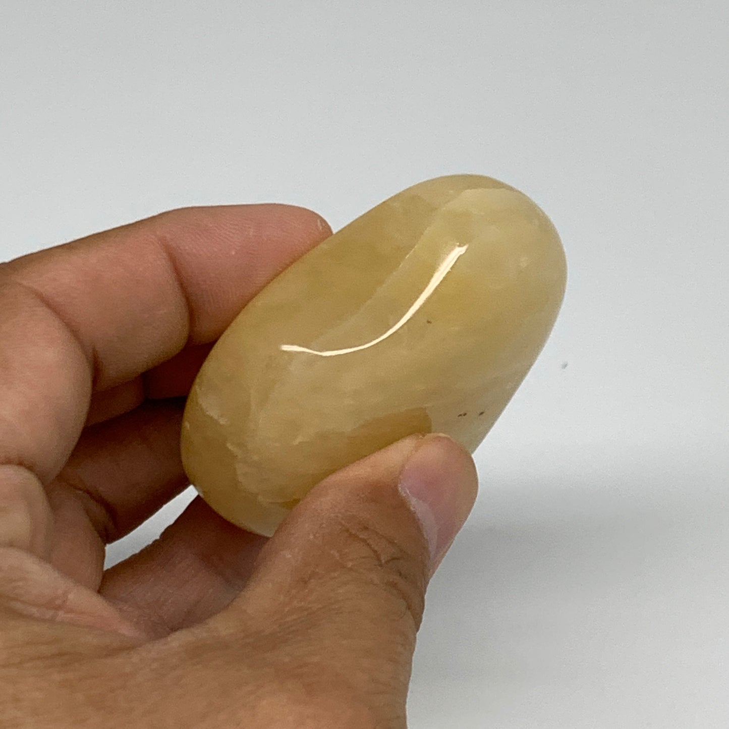 98.2g, 2.2"x2.2"x0.8" Natural Yellow Aventurine Heart Crystal Stone, B35061