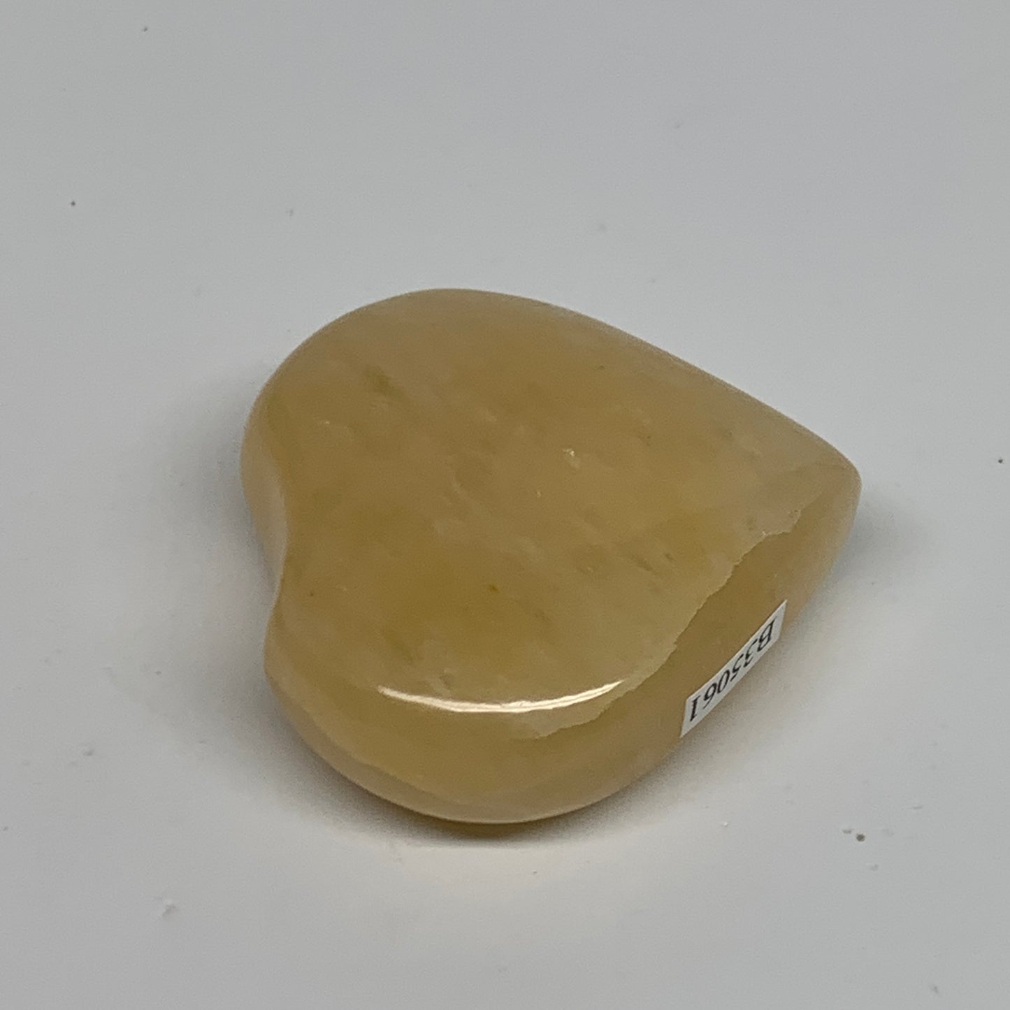 98.2g, 2.2"x2.2"x0.8" Natural Yellow Aventurine Heart Crystal Stone, B35061