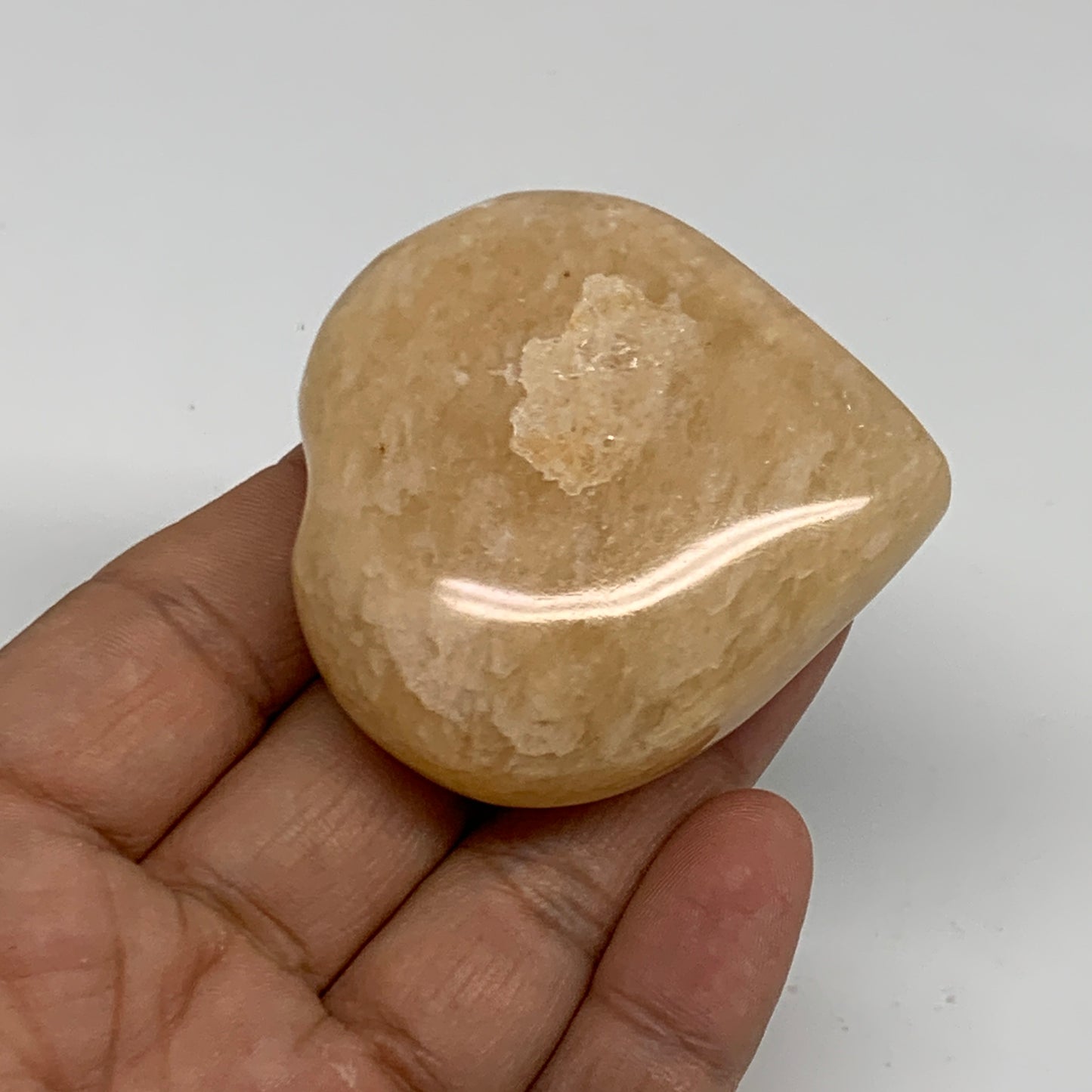 90.6g, 2.1"x2.1"x0.8" Natural Yellow Aventurine Heart Crystal Stone, B35065