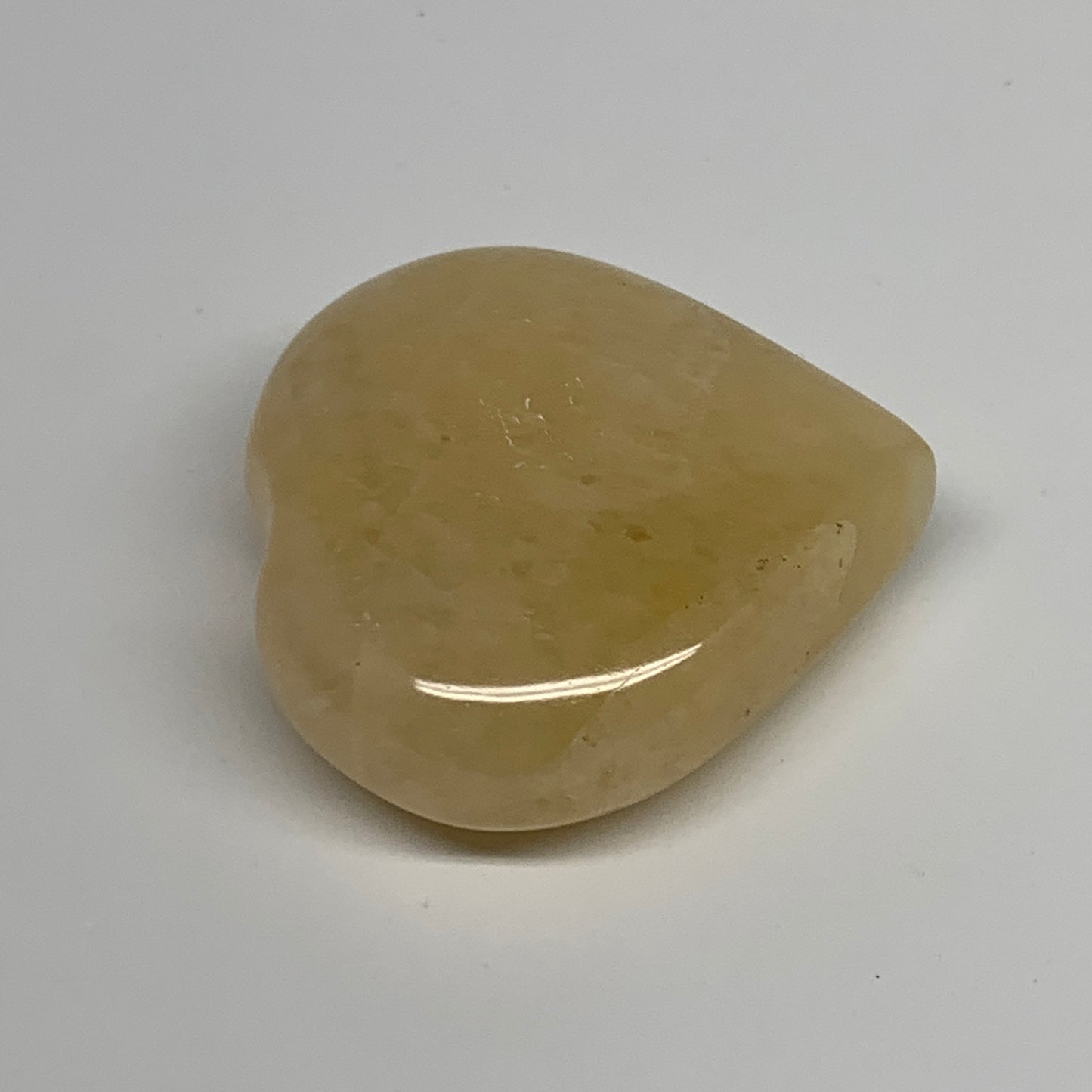 99.9g, 2.2"x2.2"x0.8" Natural Yellow Aventurine Heart Crystal Stone, B35066