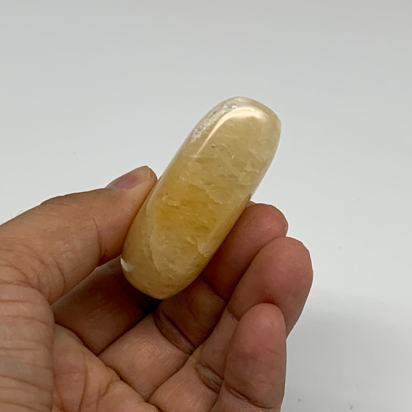 96.3g, 2.1"x2.2"x0.8" Natural Yellow Aventurine Heart Crystal Stone, B35067