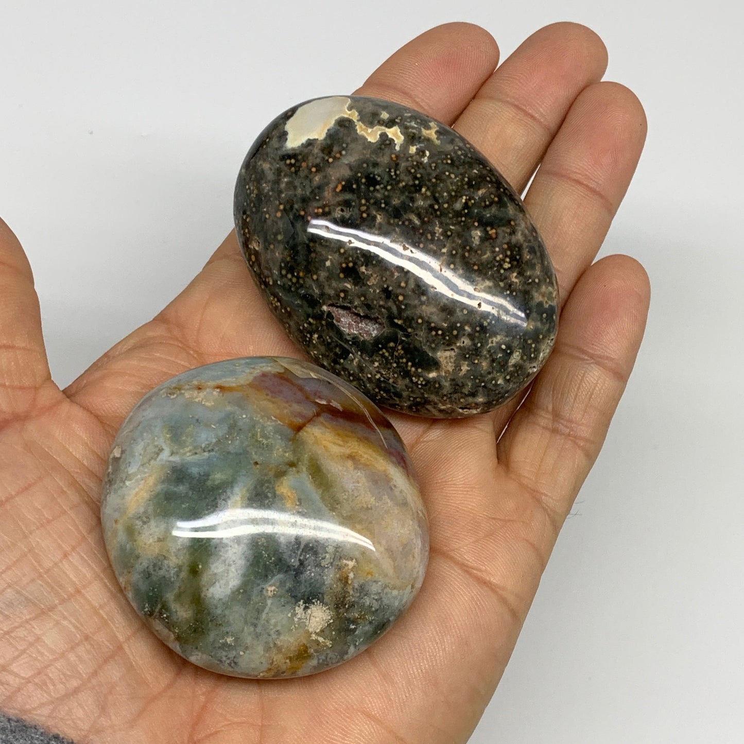 2.2 lbs (1025 Grams), 1.9"-2.4", 13pcs, Ocean Jasper Palm-Stone, B30833