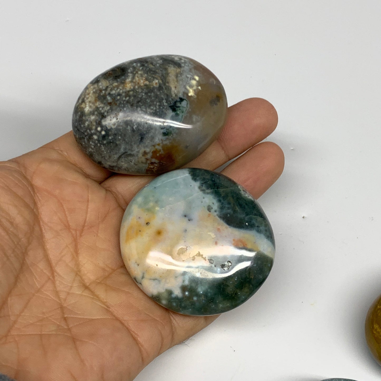 2.2 lbs (1025 Grams), 1.9"-2.4", 13pcs, Ocean Jasper Palm-Stone, B30833