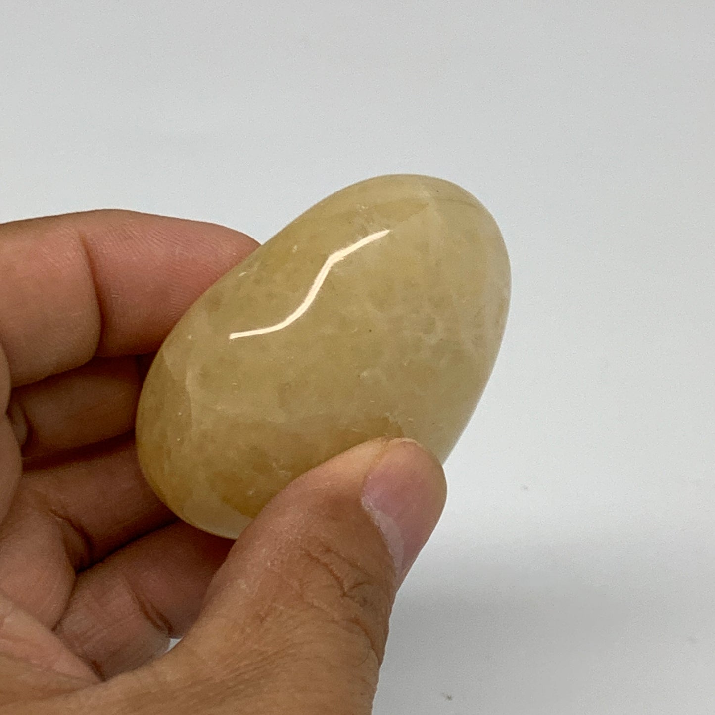 71.7g,2"x2"x0.7" Natural Yellow Aventurine Heart Crystal Stone, B35077