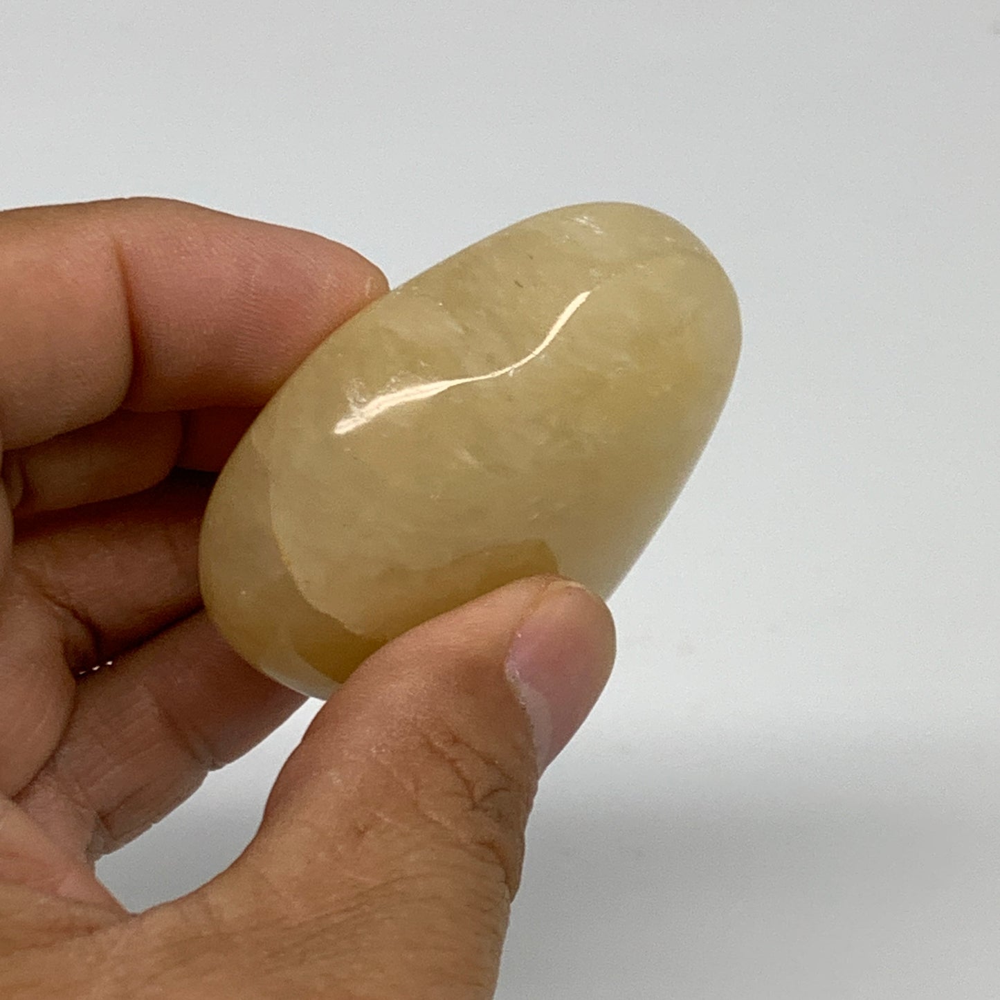 78g,2"x2"x0.8" Natural Yellow Aventurine Heart Crystal Stone, B35078