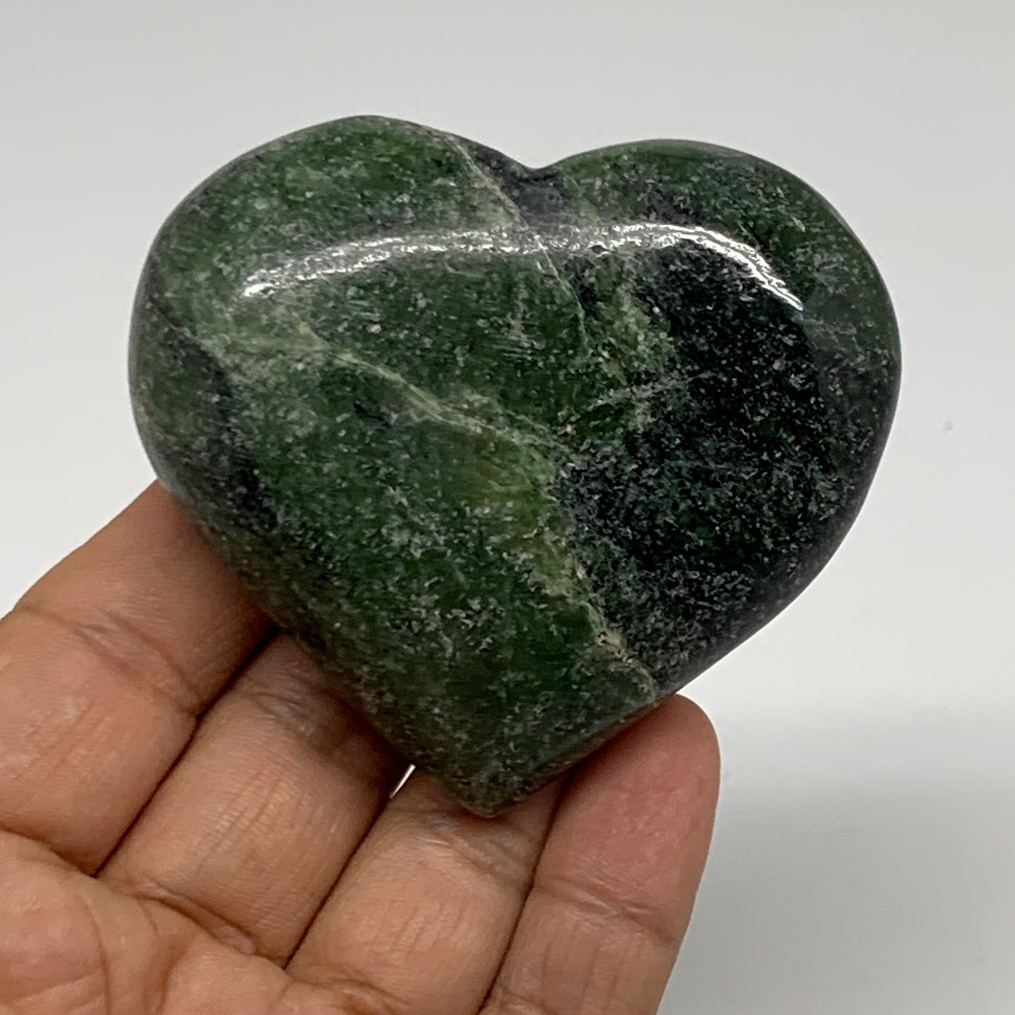 149.9g, 2.4"x2.7"x0.9" Green Serpentine Heart Polished Gemstones, B35108