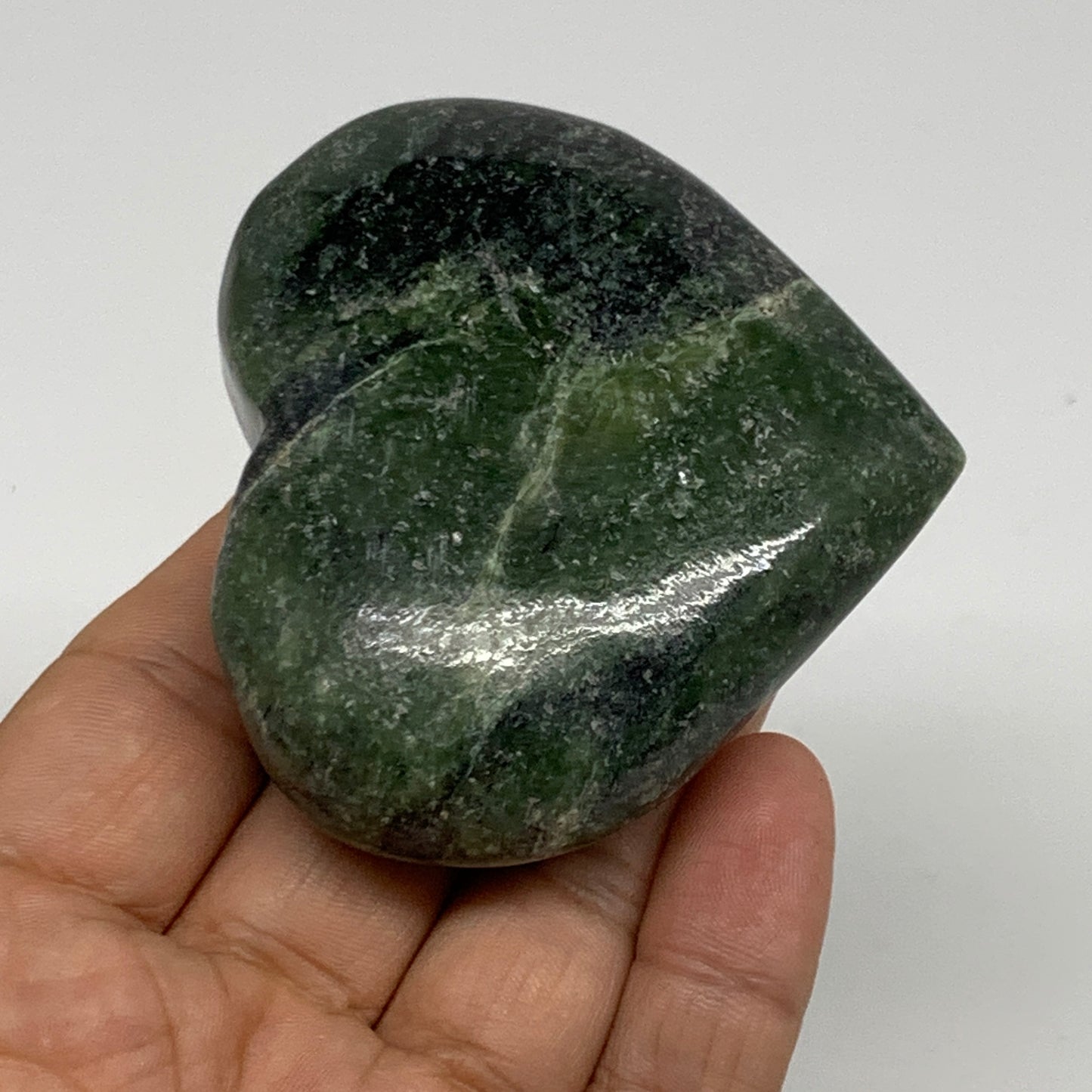 149.9g, 2.4"x2.7"x0.9" Green Serpentine Heart Polished Gemstones, B35108