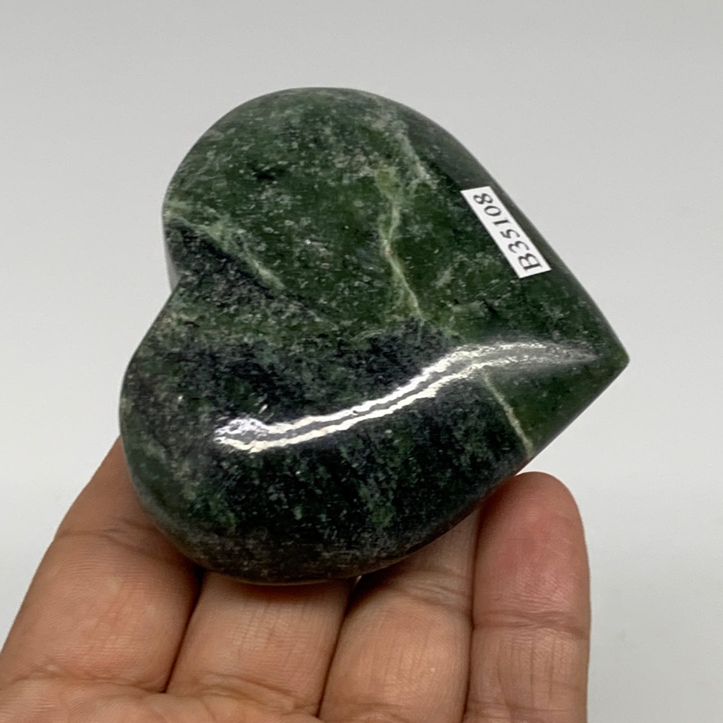 149.9g, 2.4"x2.7"x0.9" Green Serpentine Heart Polished Gemstones, B35108