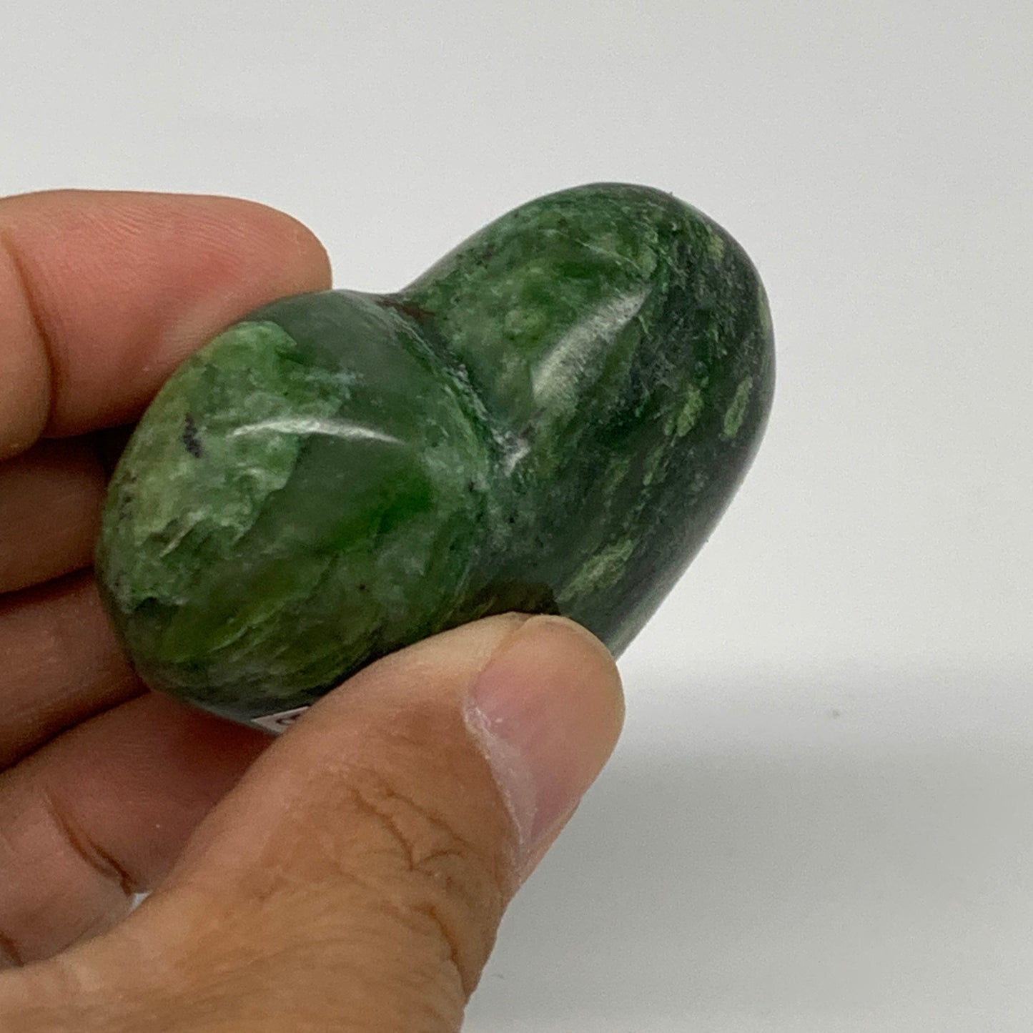 88.7g, 1.9"x2.1"x1" Green Serpentine Heart Polished Gemstones, B35113