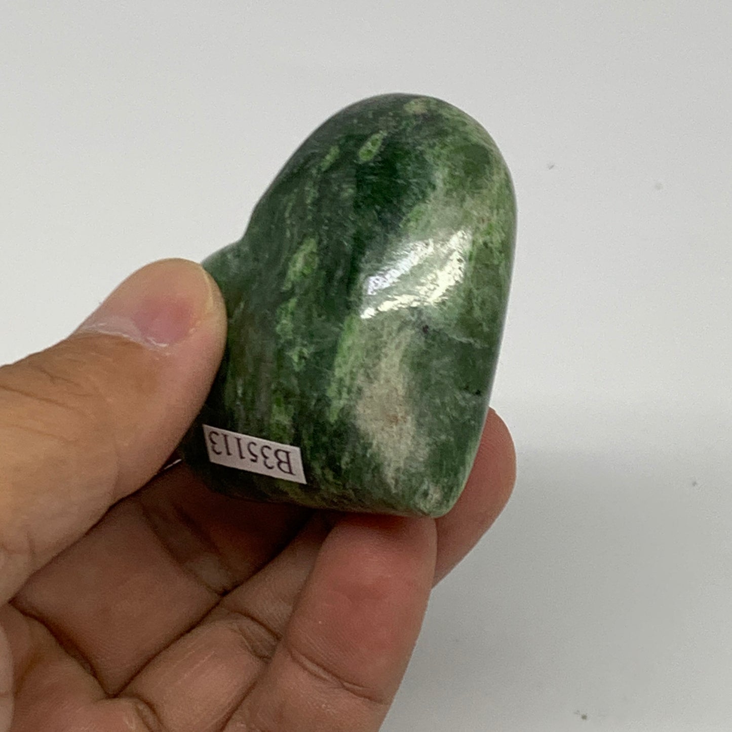 88.7g, 1.9"x2.1"x1" Green Serpentine Heart Polished Gemstones, B35113