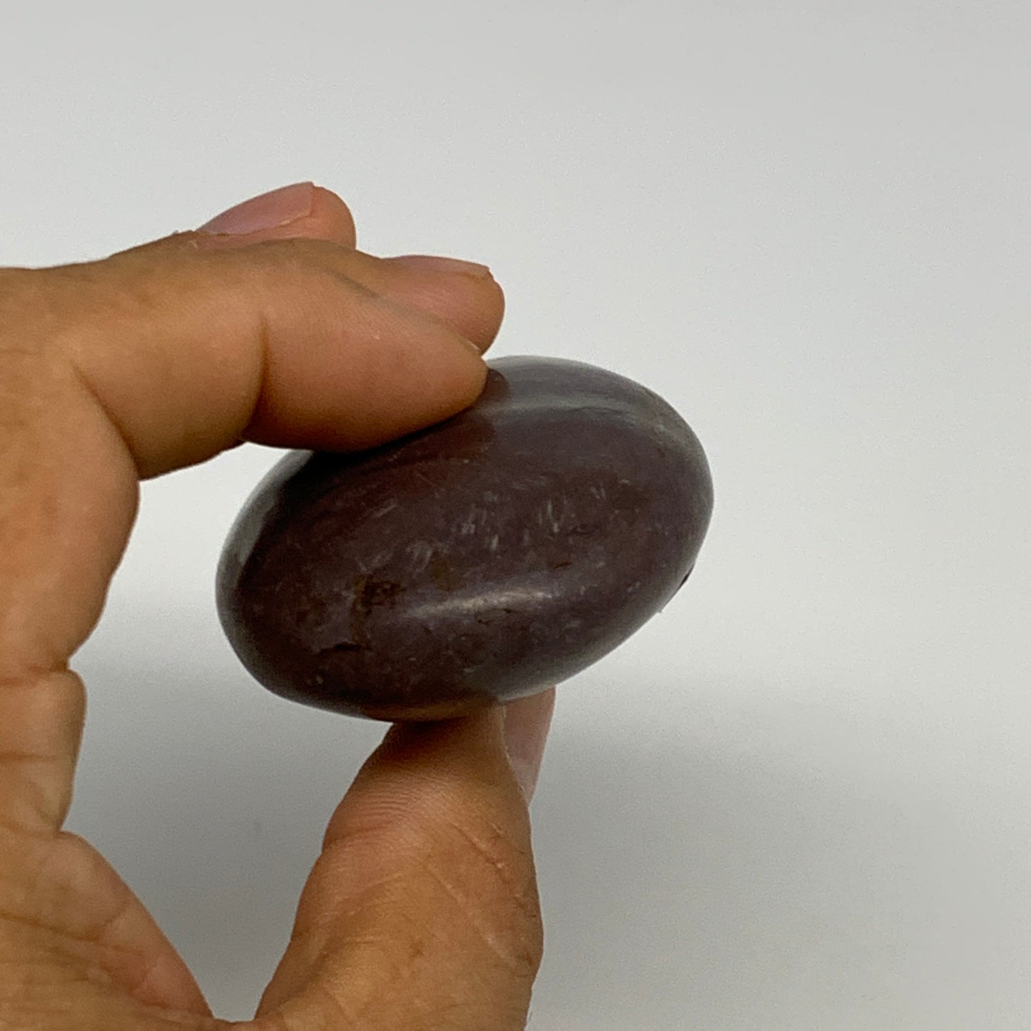 102.5g, 2.6"x1.7"x1", Narmada Shiva Lingam Palm-Stone Polished, B29391