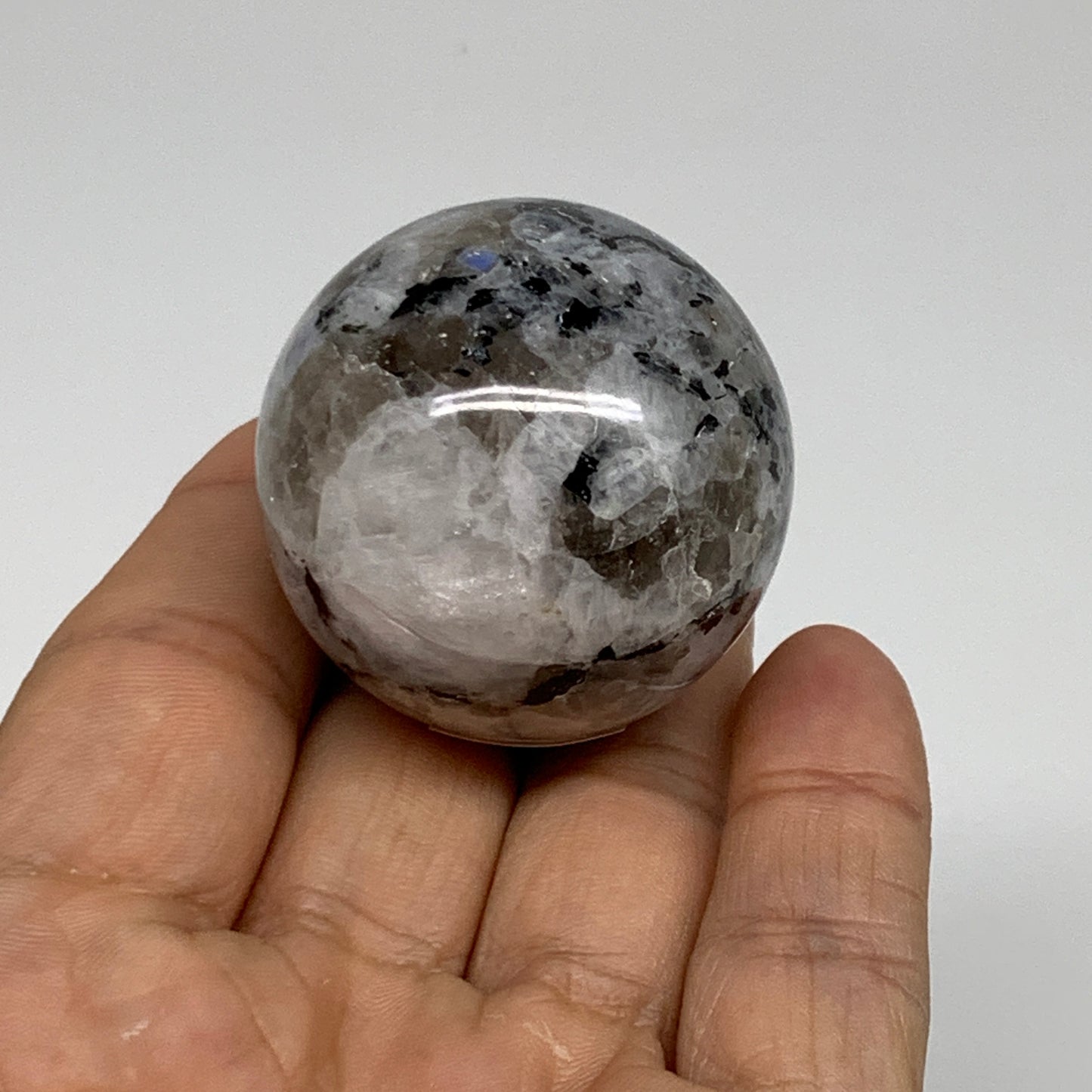 81.6g, 1.5"(39mm), Natural Rainbow Moonstone Sphere Ball Gemstone, B35130