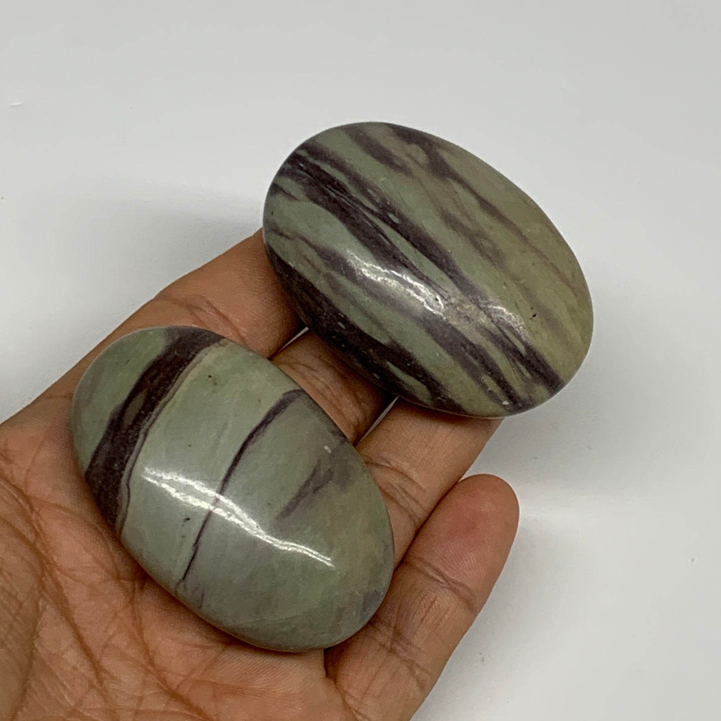 130.7g, 2.2", 2pcs, Narmada Shiva Lingam Palm-Stone Polished, B29407