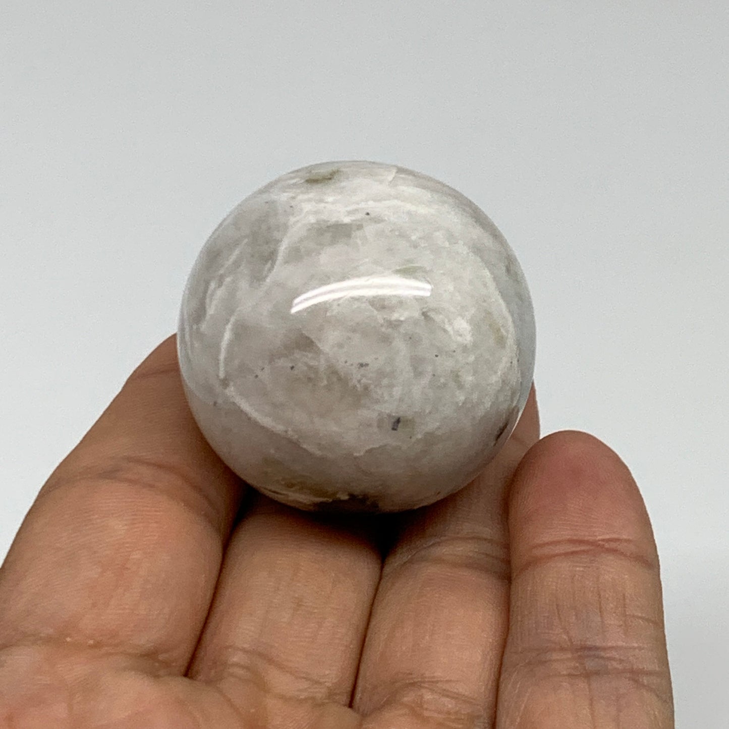 65.5g, 1.4"(36mm), Natural Rainbow Moonstone Sphere Ball Gemstone, B35139