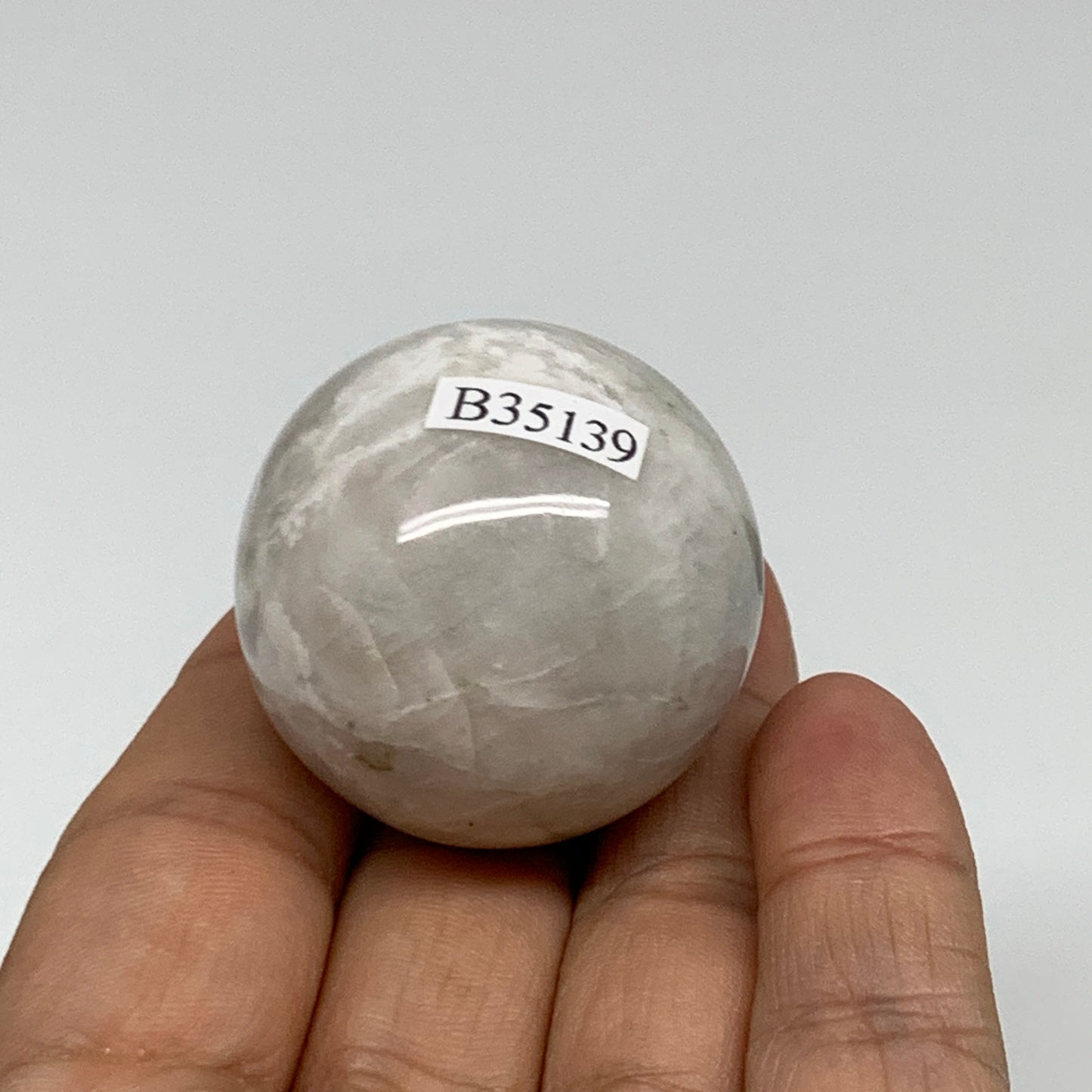 65.5g, 1.4"(36mm), Natural Rainbow Moonstone Sphere Ball Gemstone, B35139