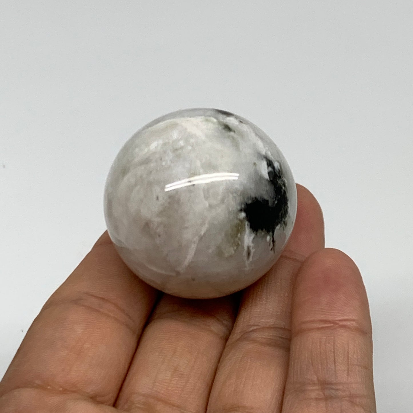 65.5g, 1.4"(36mm), Natural Rainbow Moonstone Sphere Ball Gemstone, B35139