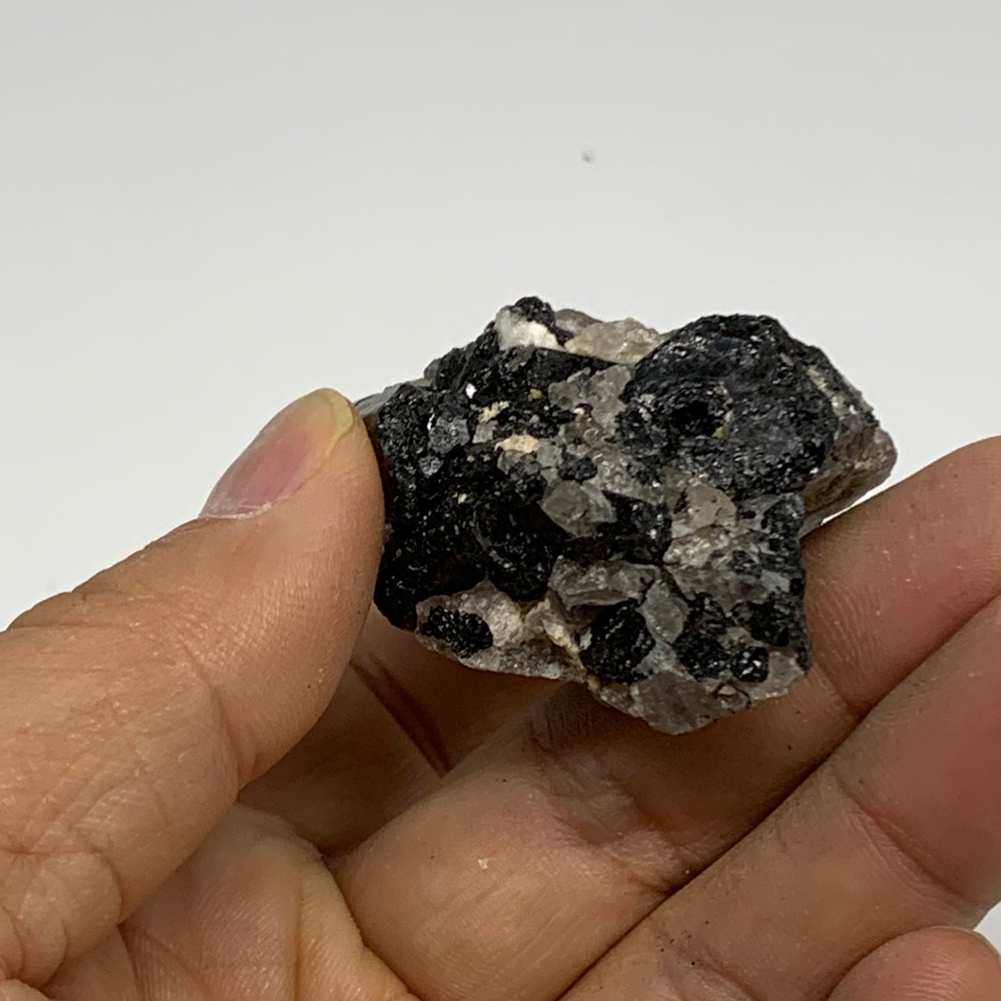 73.9g, 2.2"x1.7"x1.2", Natural Black Tourmaline Mineral Specimen, B33751